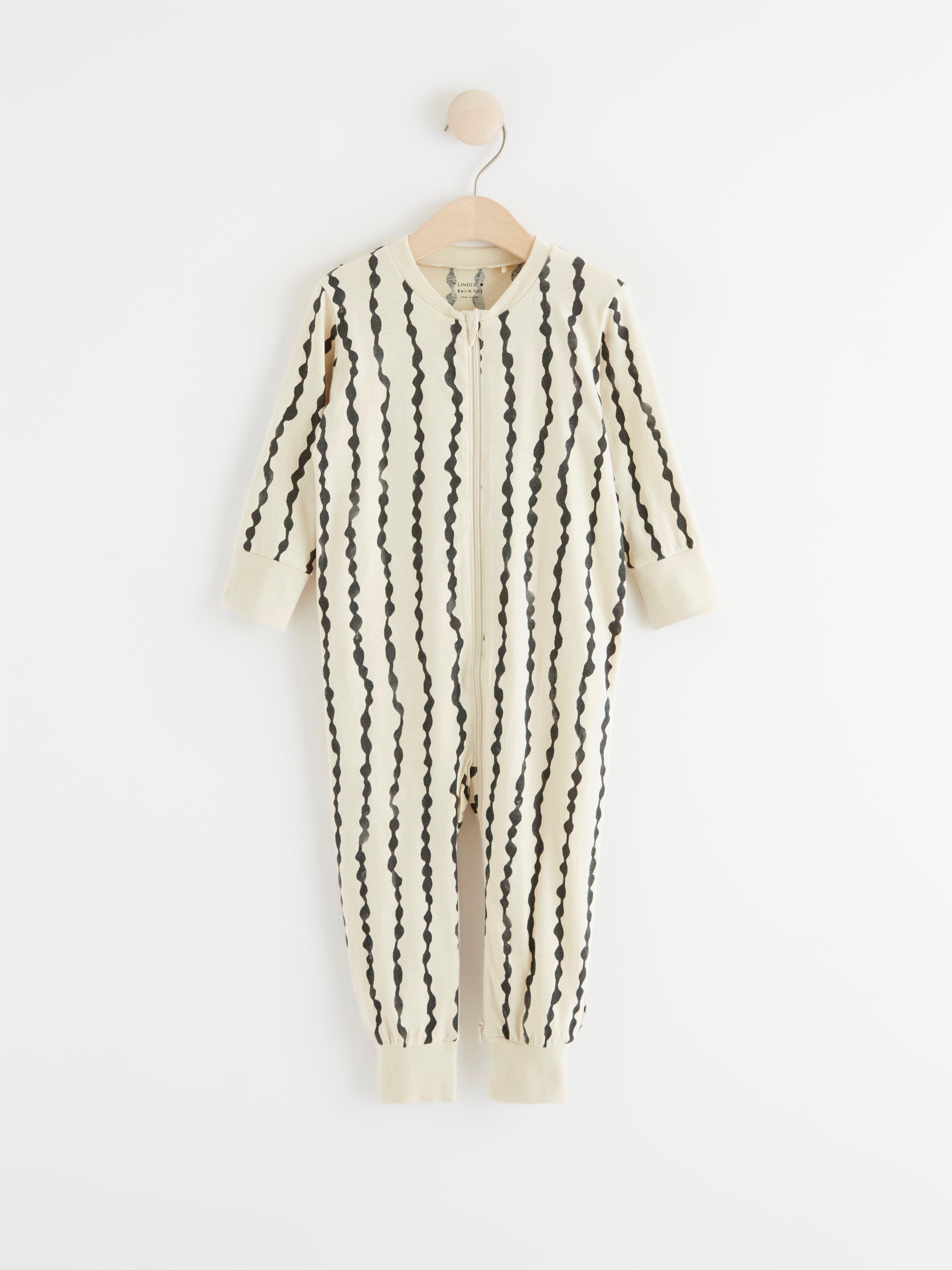 Pyjamas Lindex x Emilia Ilke