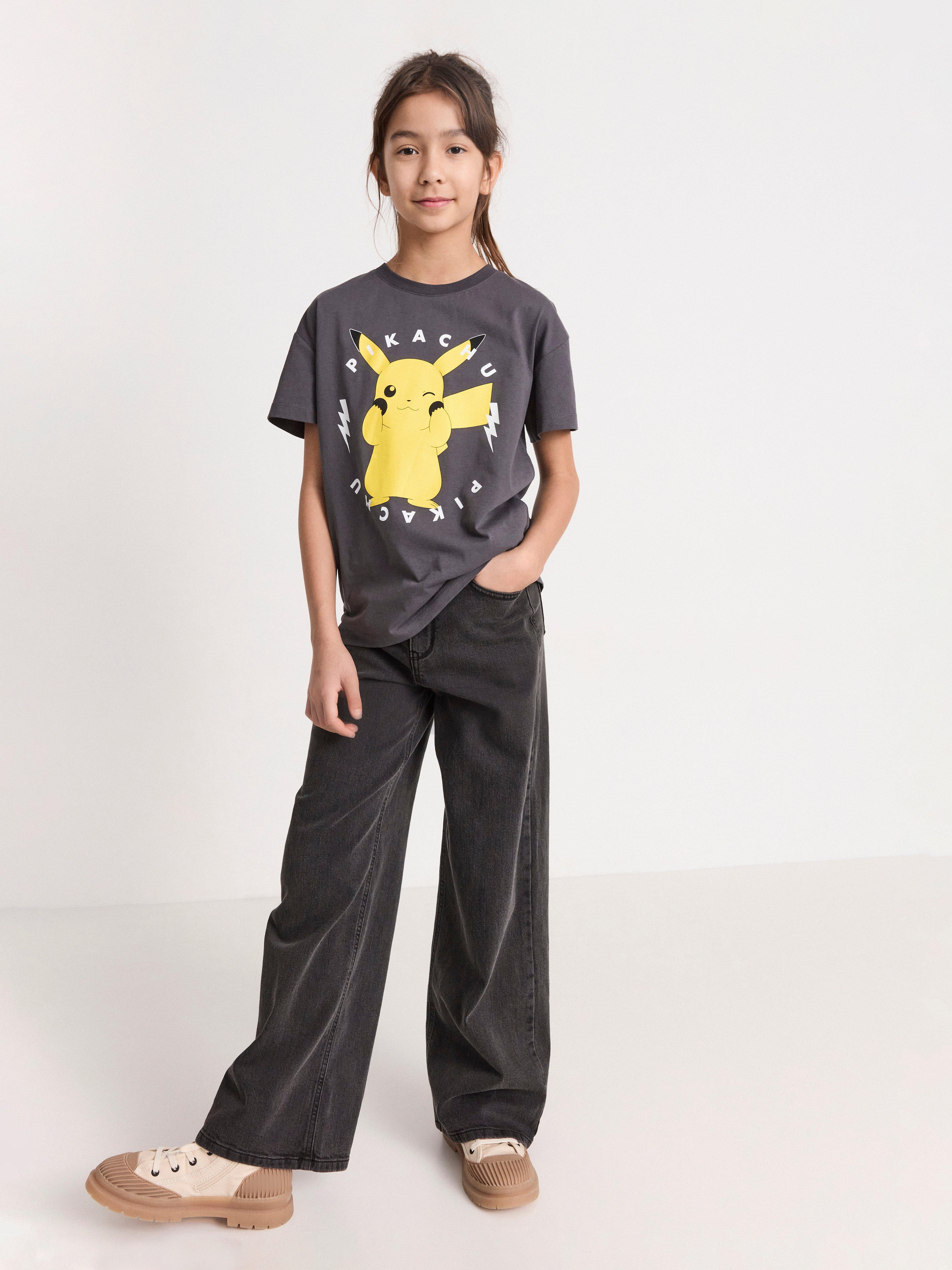 T-shirt med Pokémon