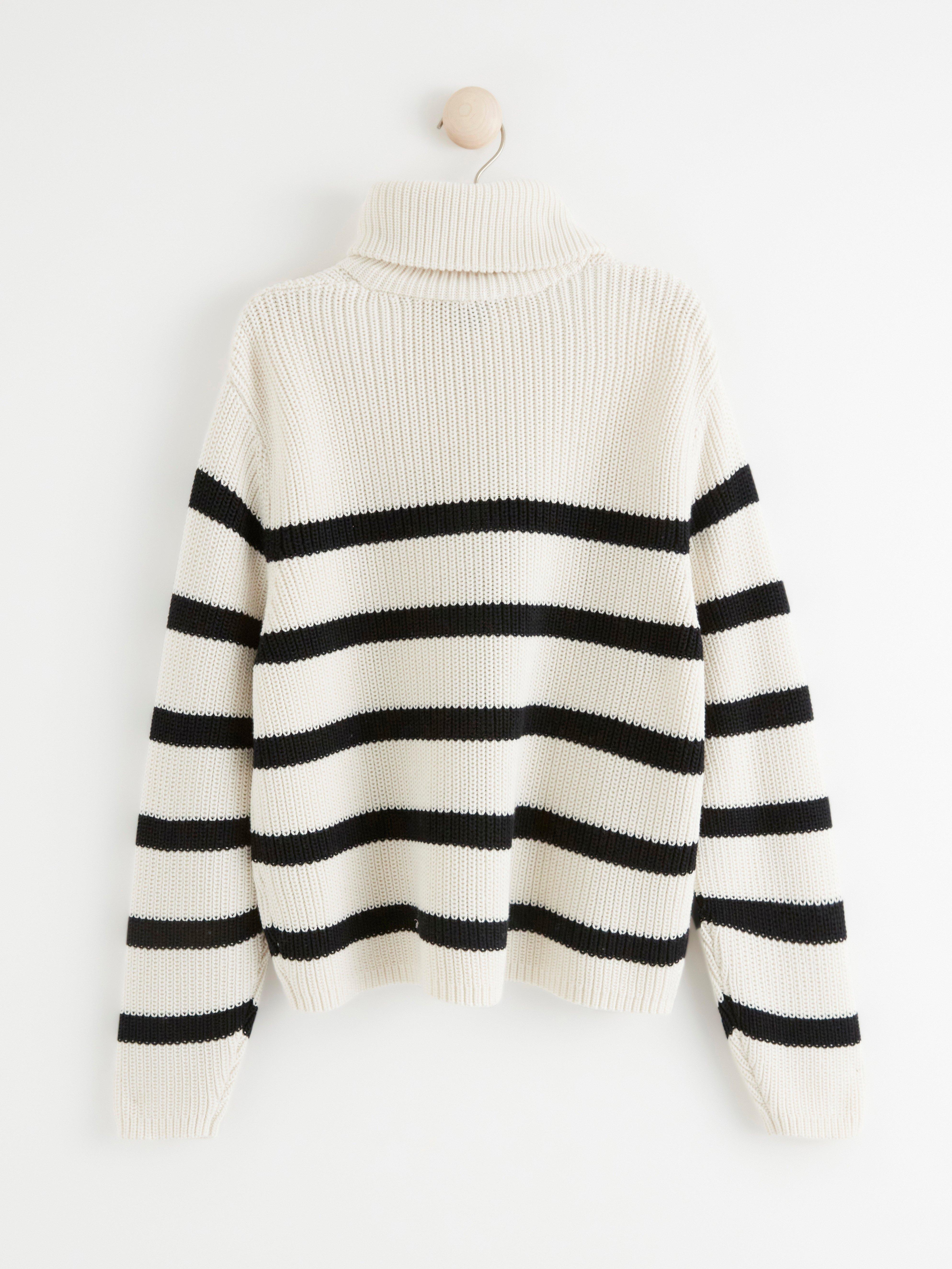 Sweater - Womens Wear - White