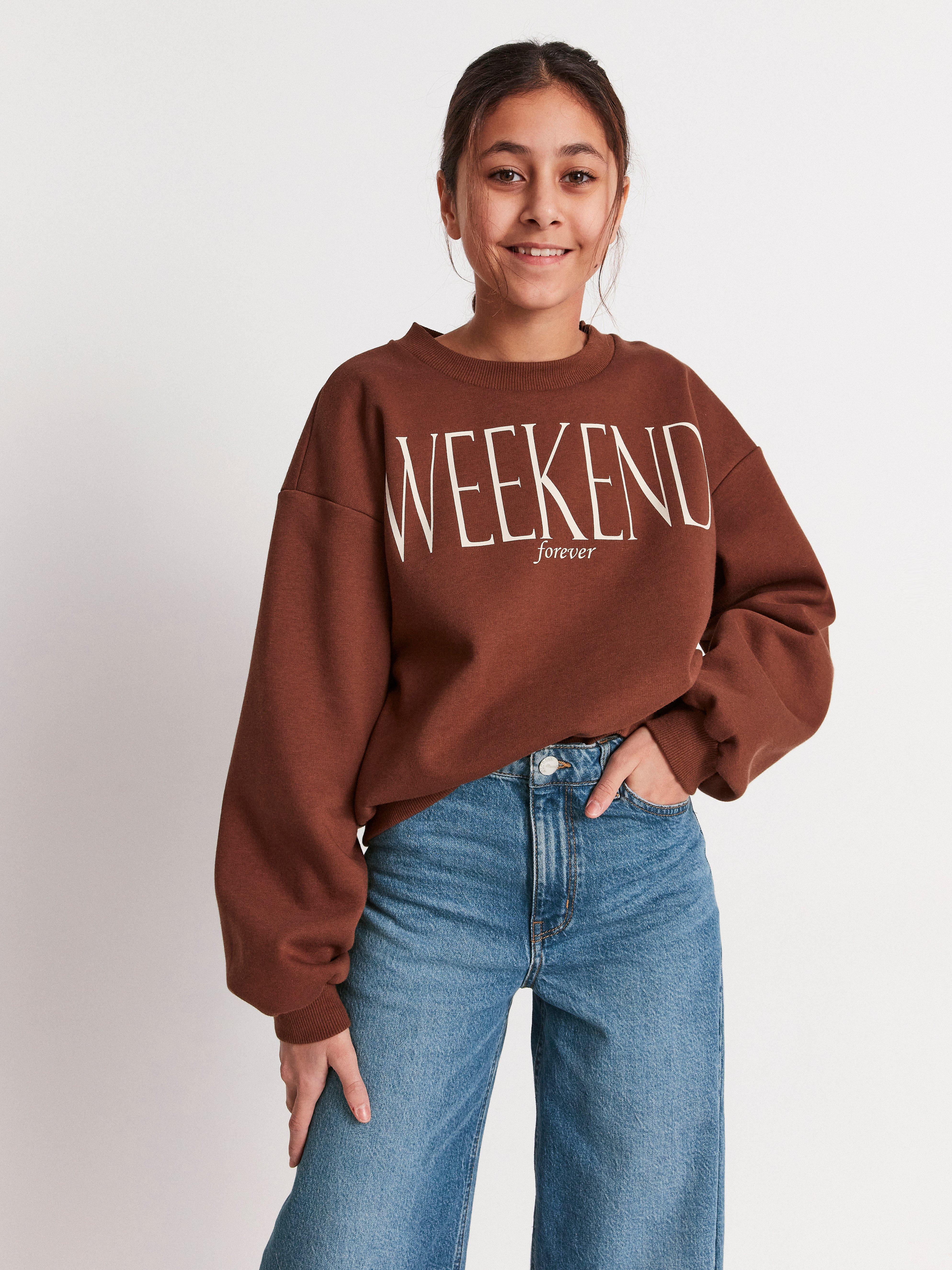 brown sweatshirt