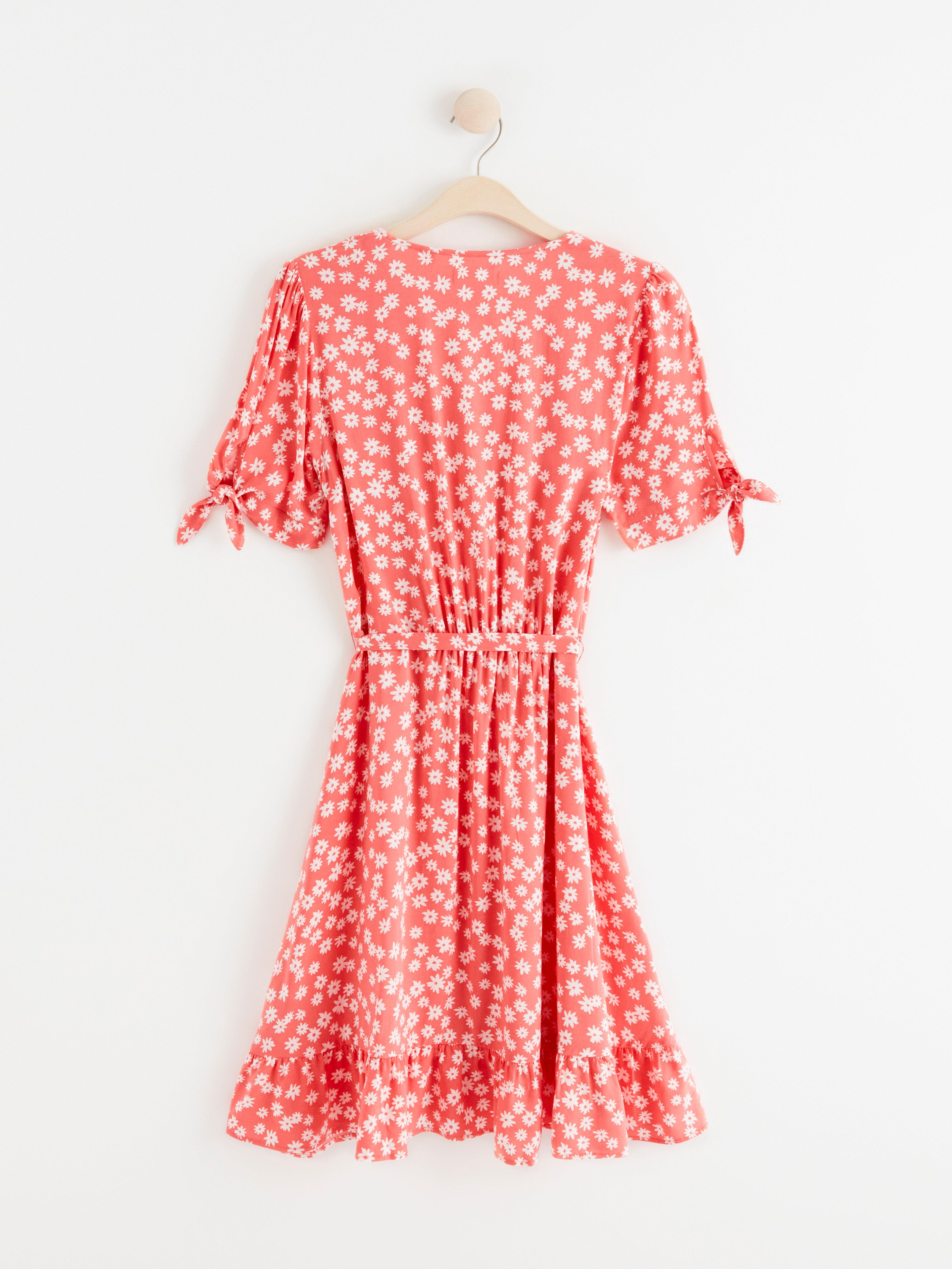 Short sleeve floral dress Lindex