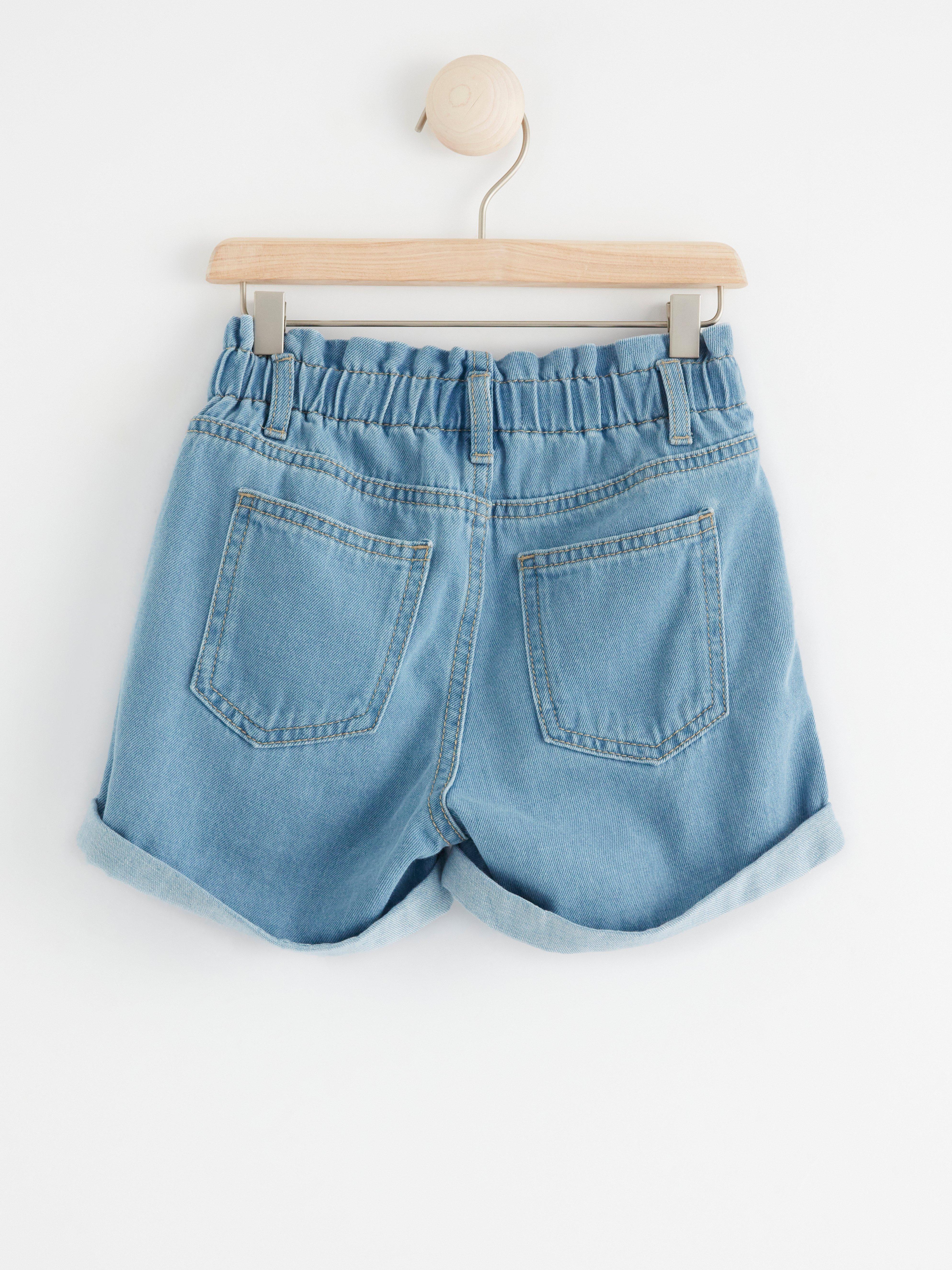 Tapered leg shorts store