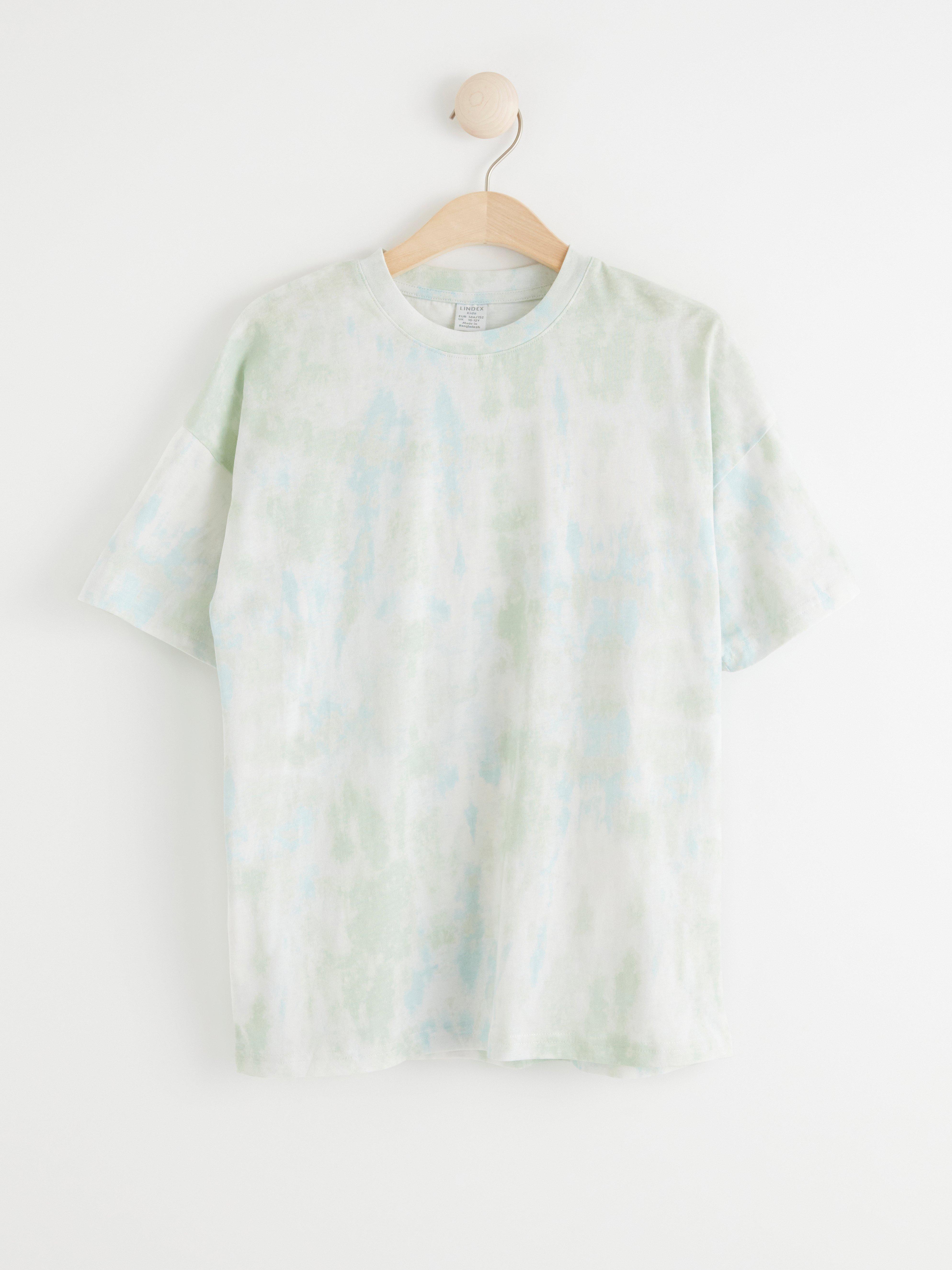 Tie dye t-shirt