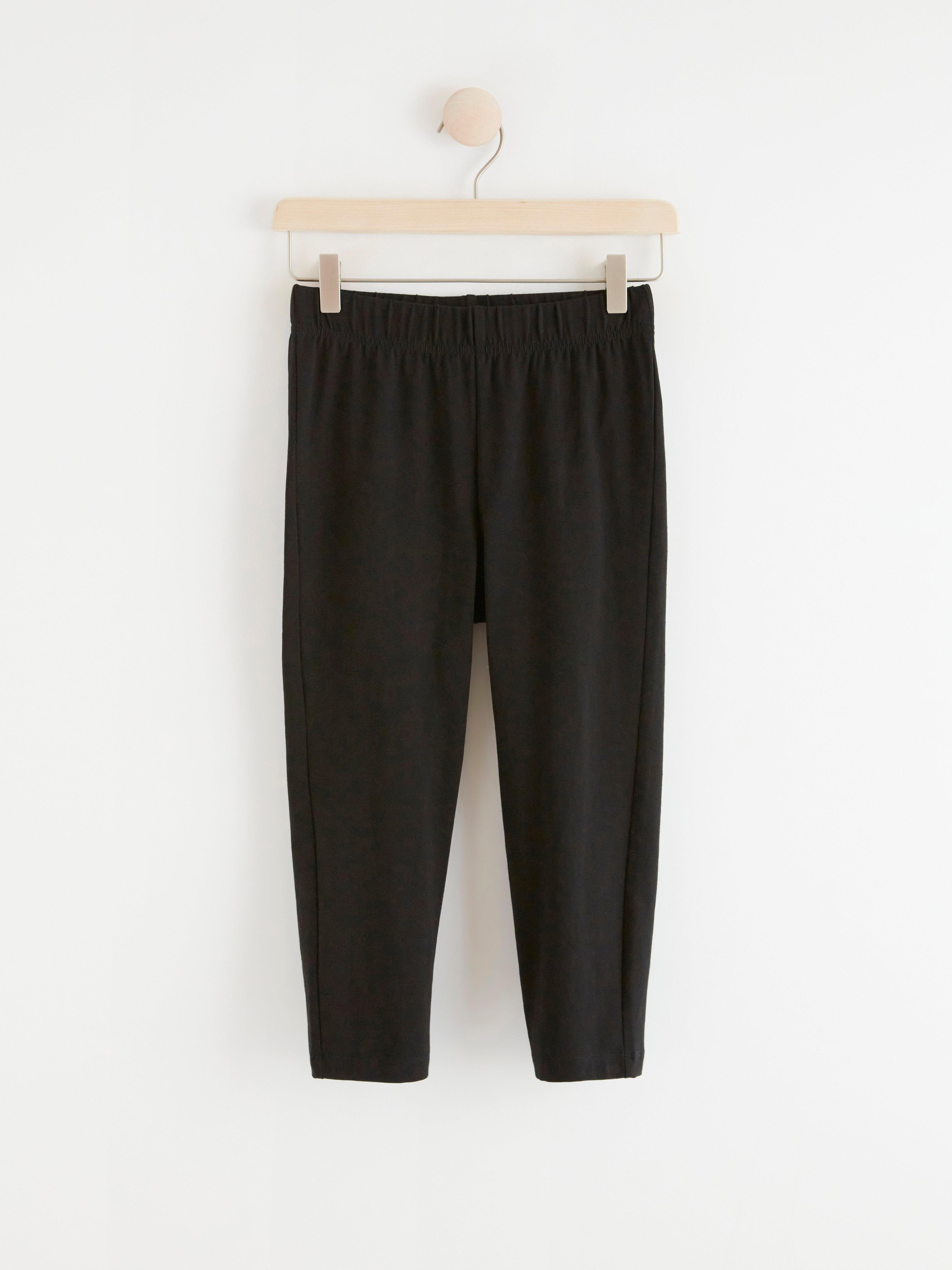 Capri Leggings - Womens Wear - Black