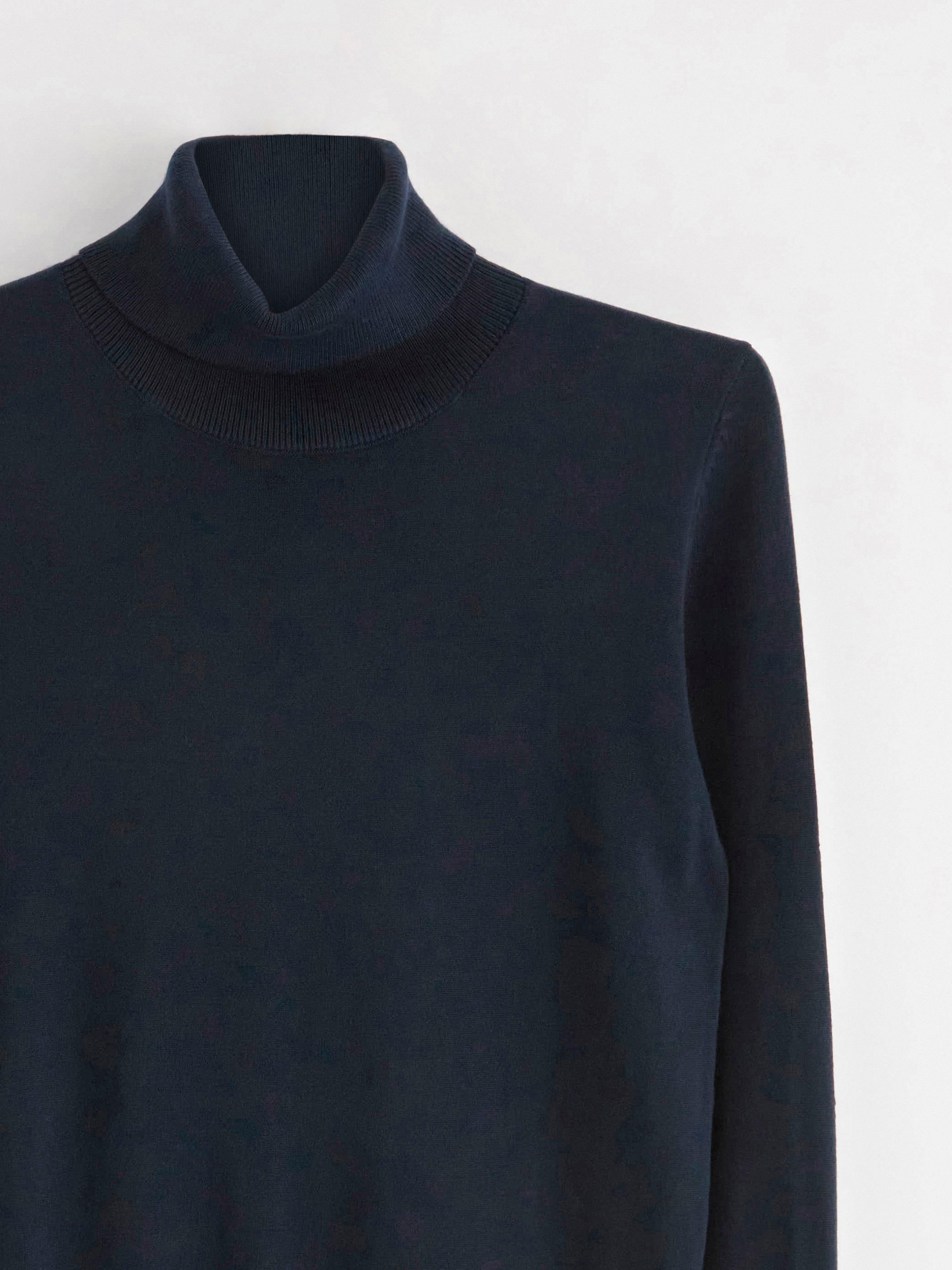 Turtle Neck Sweater - Womens Wear - Blue