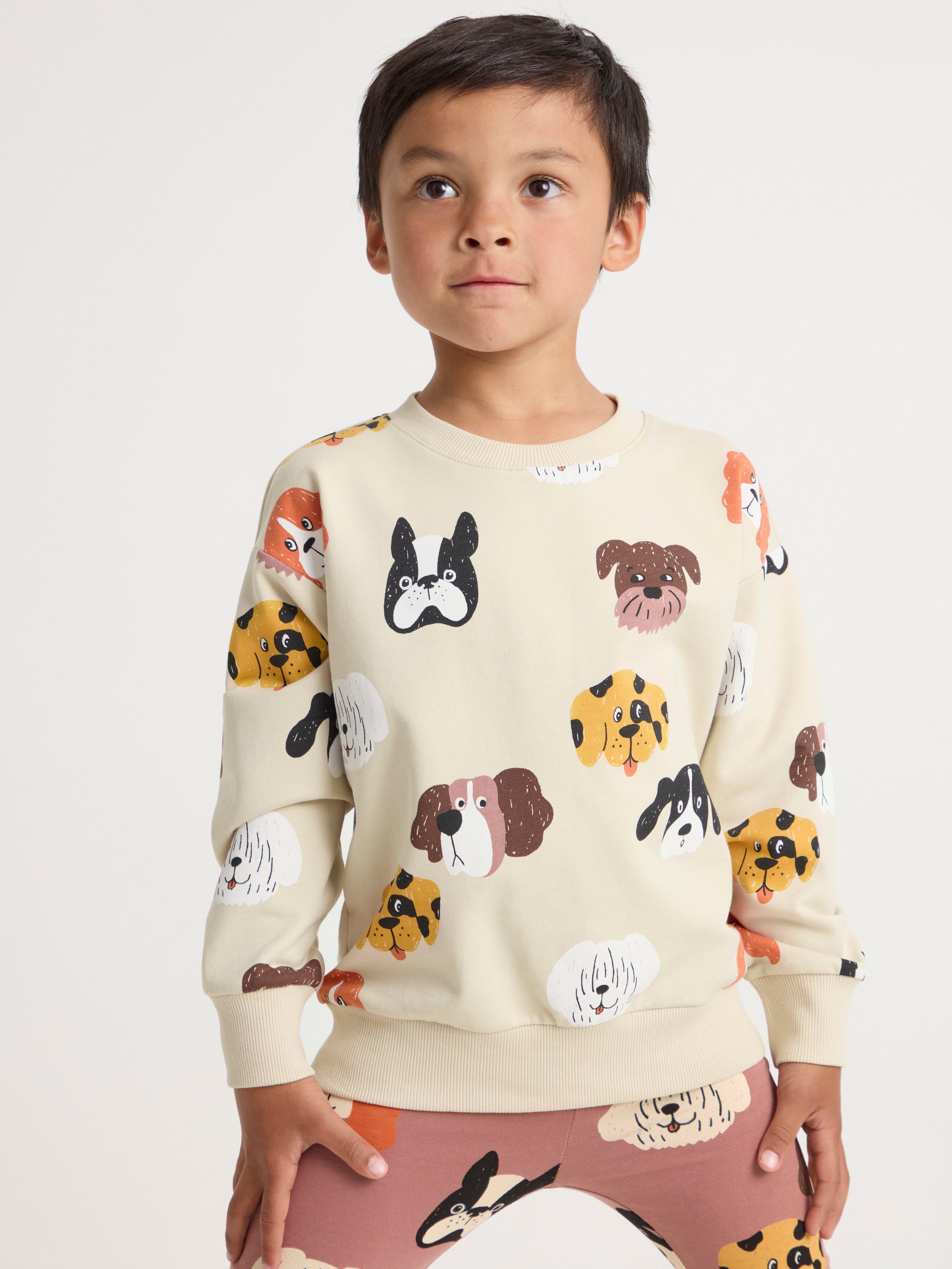 Sweatshirt med hundar