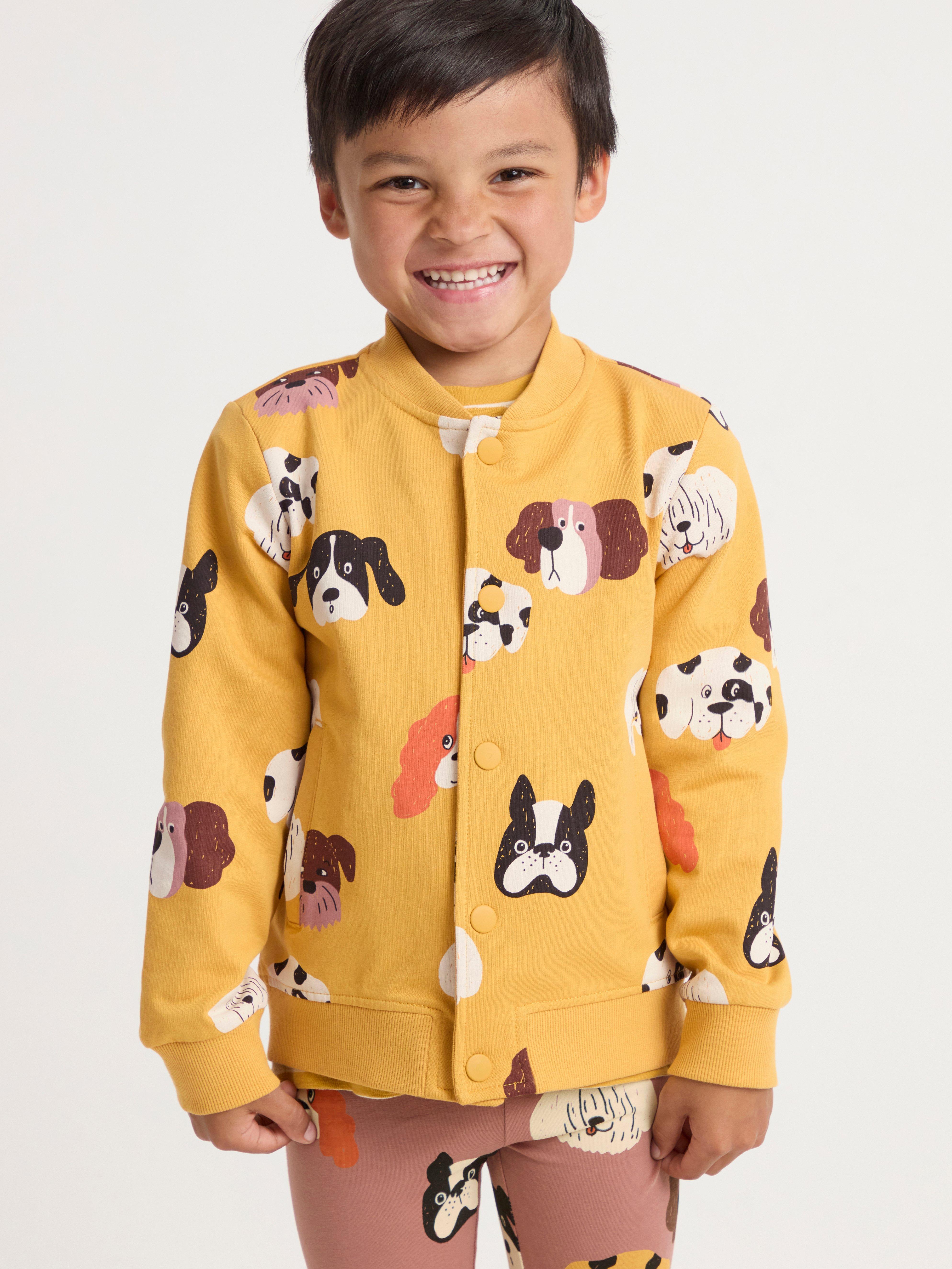 Mönstrad tröja med knappar