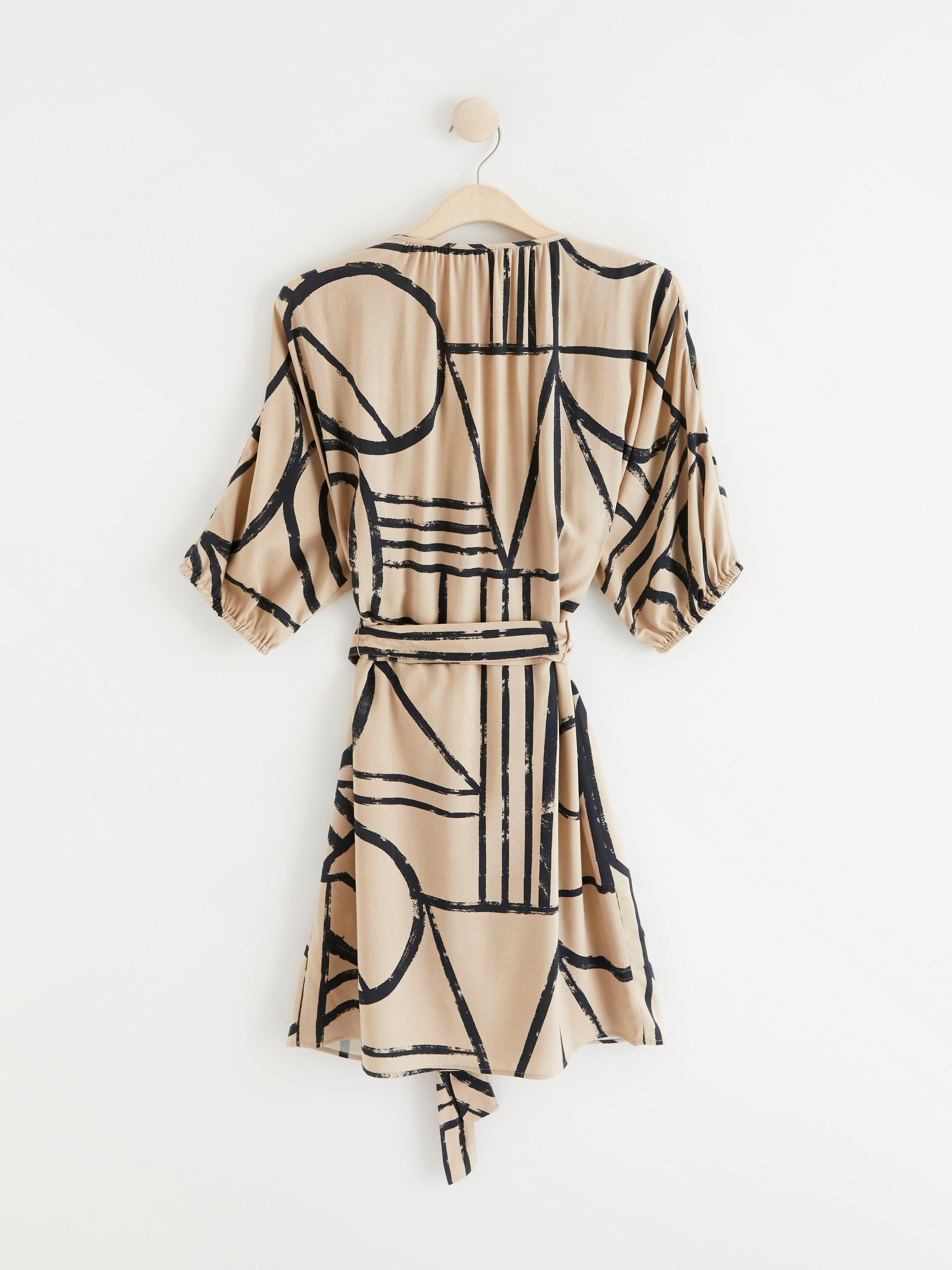Kietaisumekko - Naiset - Beige