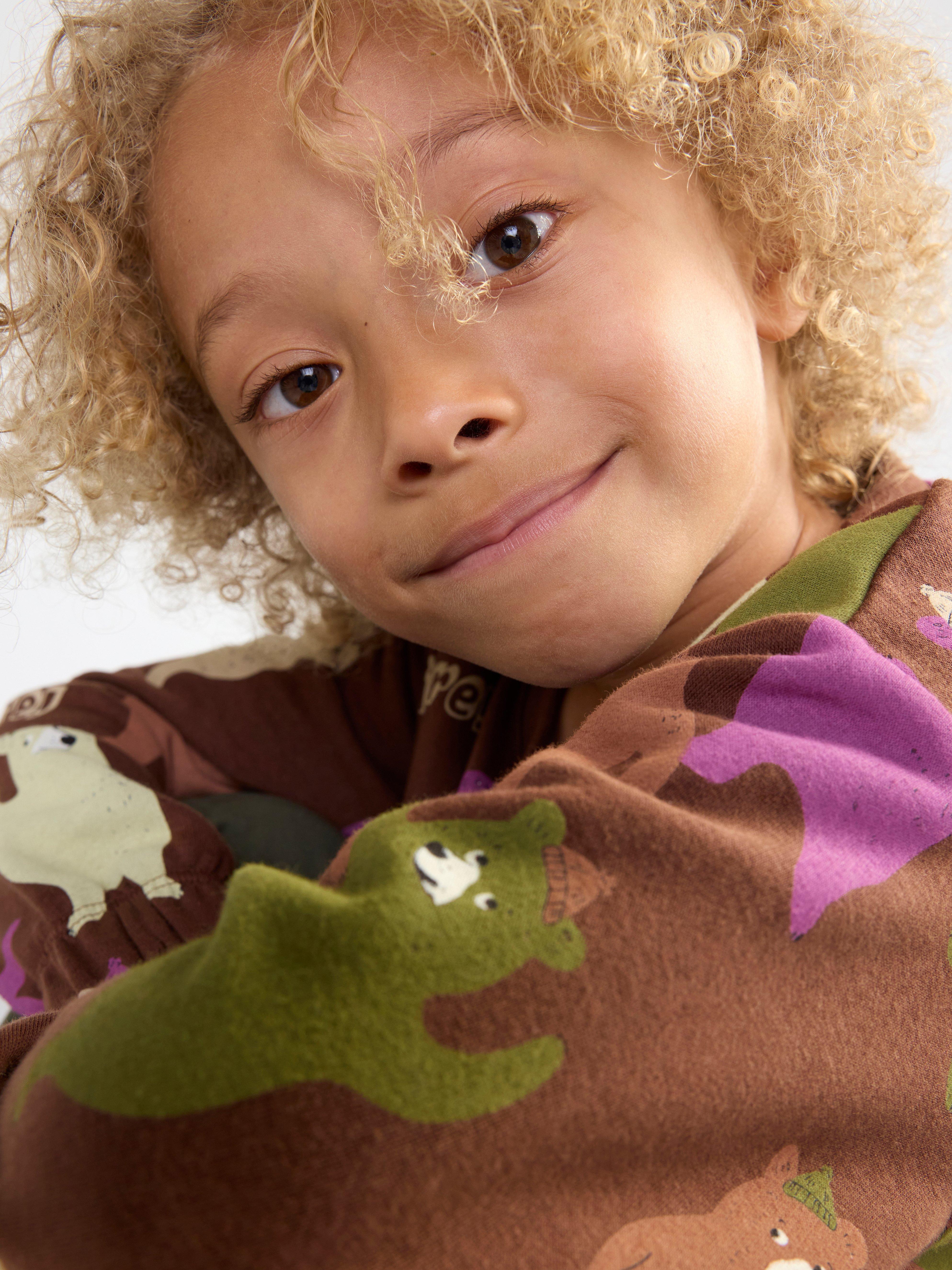 Sweatshirt med björnar och borstad insida