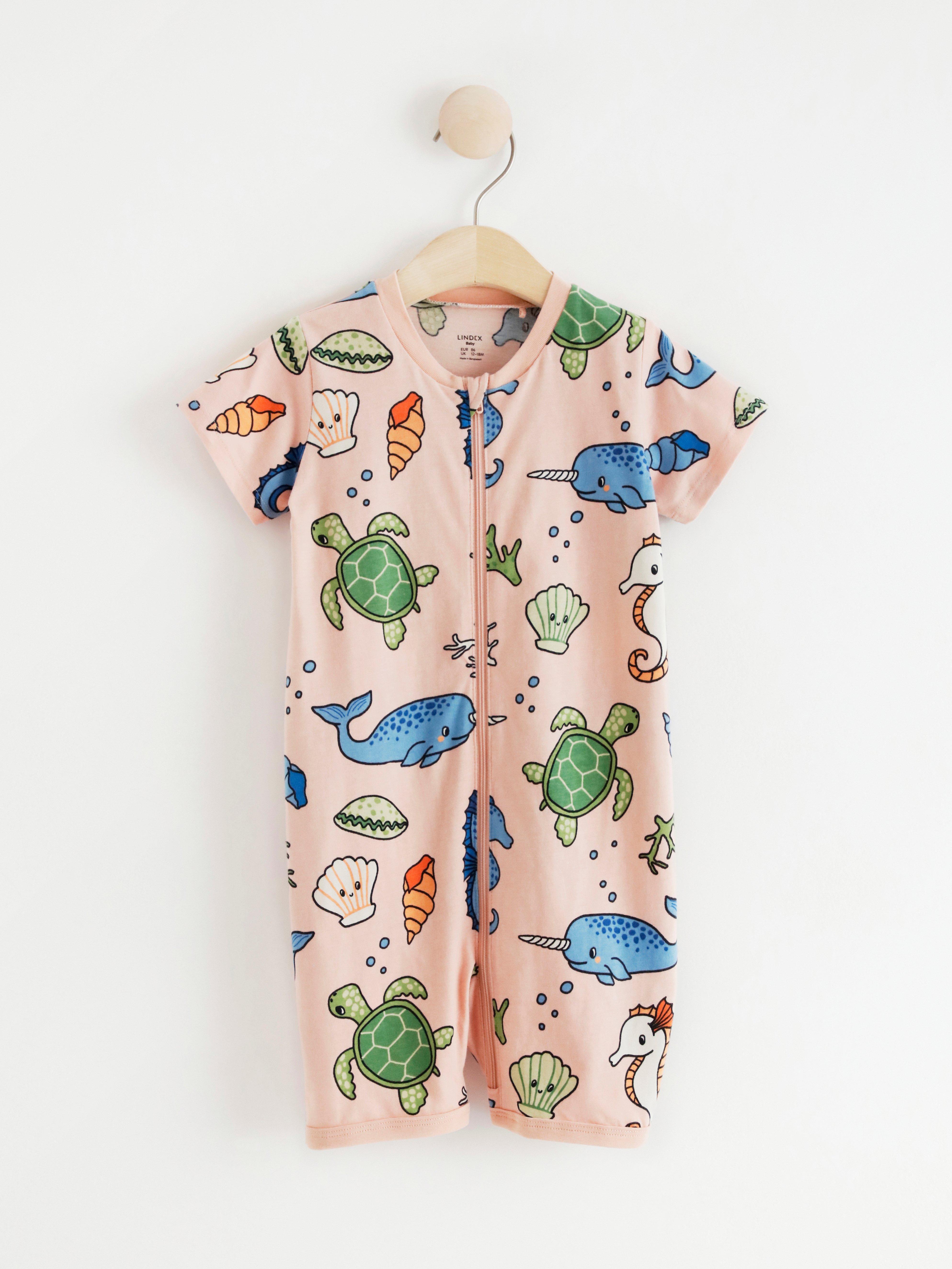 Pyjamasromper med havsdjur