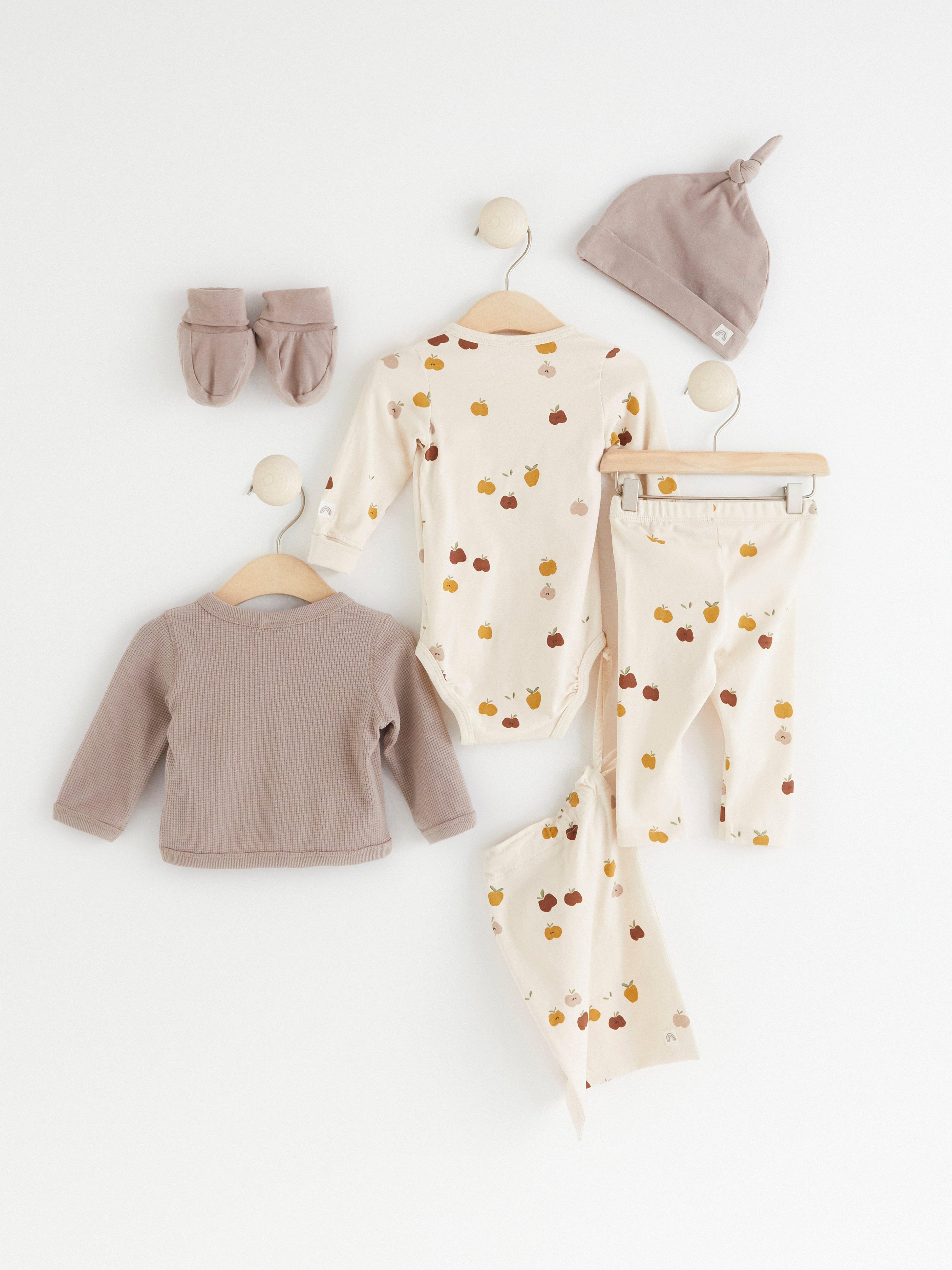 Baby starter 2025 set clothes