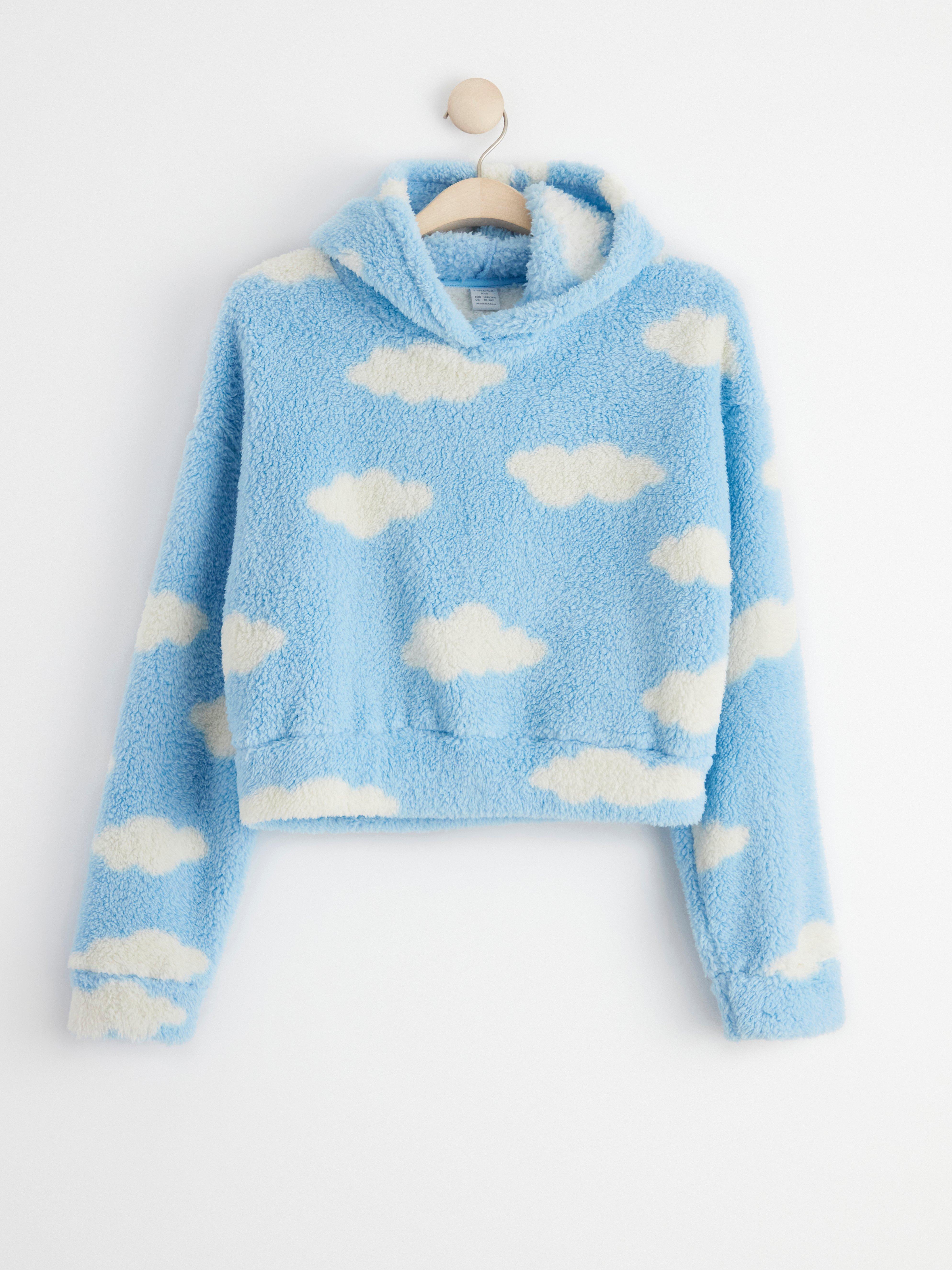 Croppad hoodie i pile med moln