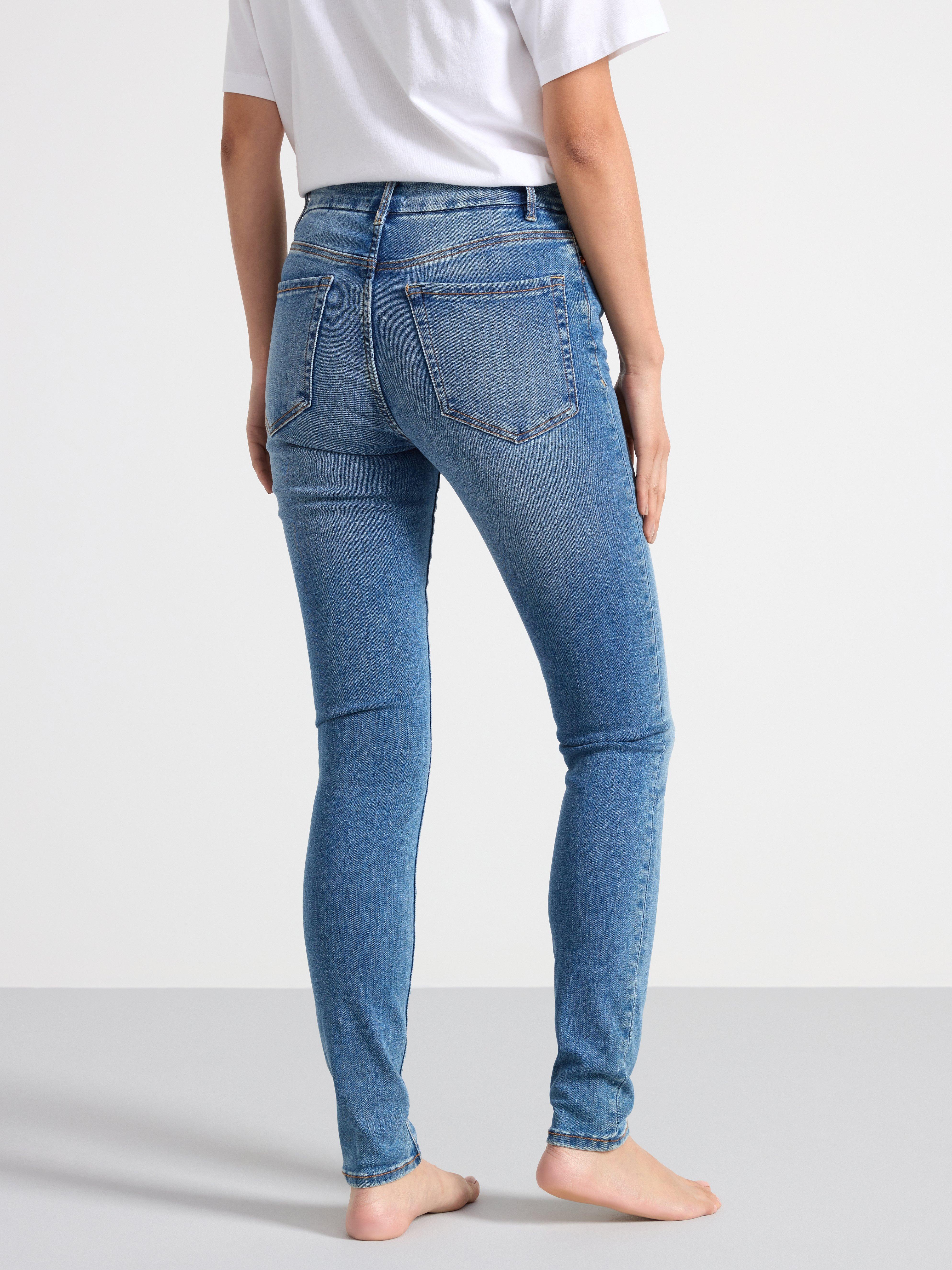 CLARA Curve super stretch jeans with high waist