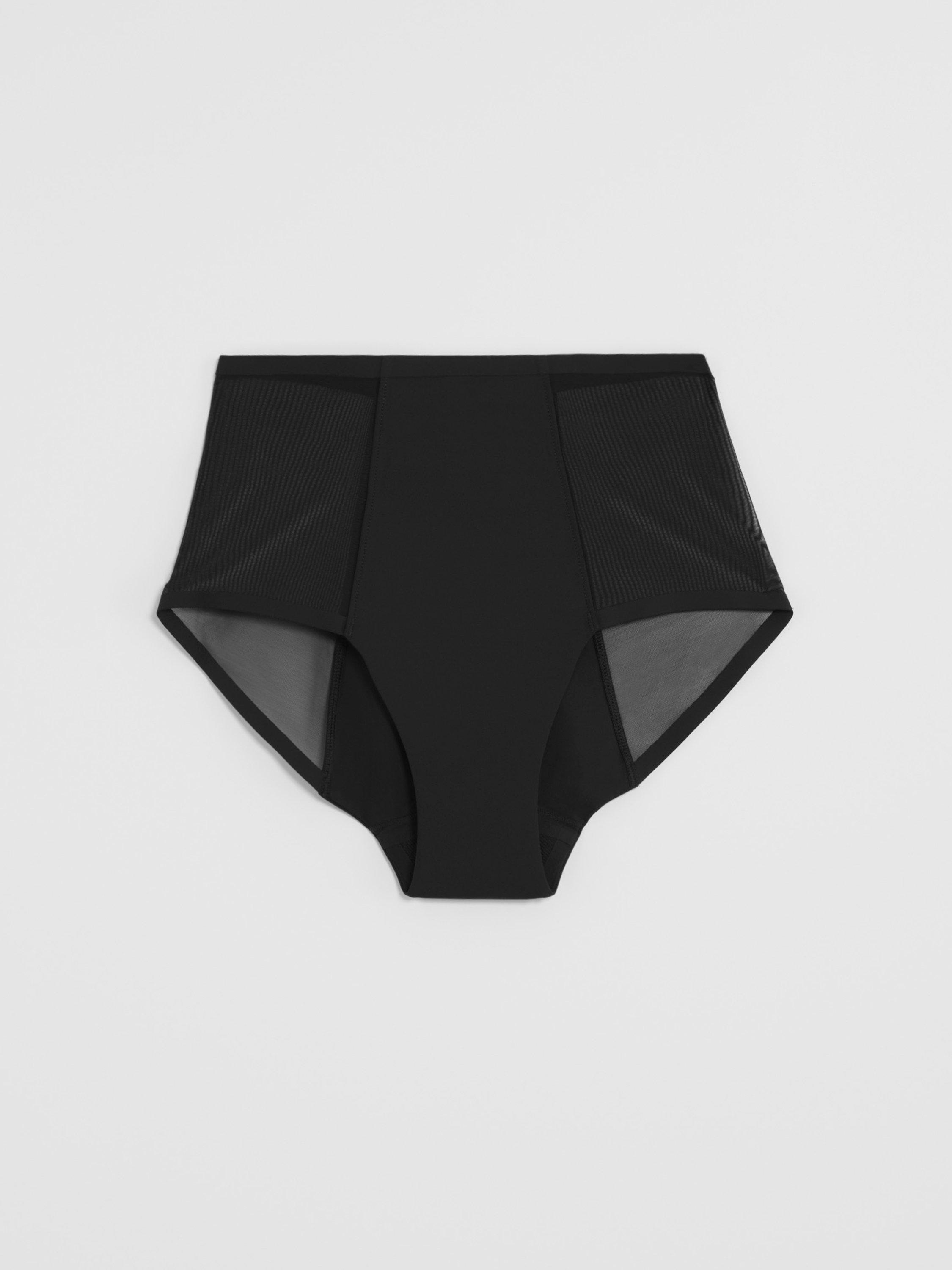 Menstruse - Female Engineering - Svart