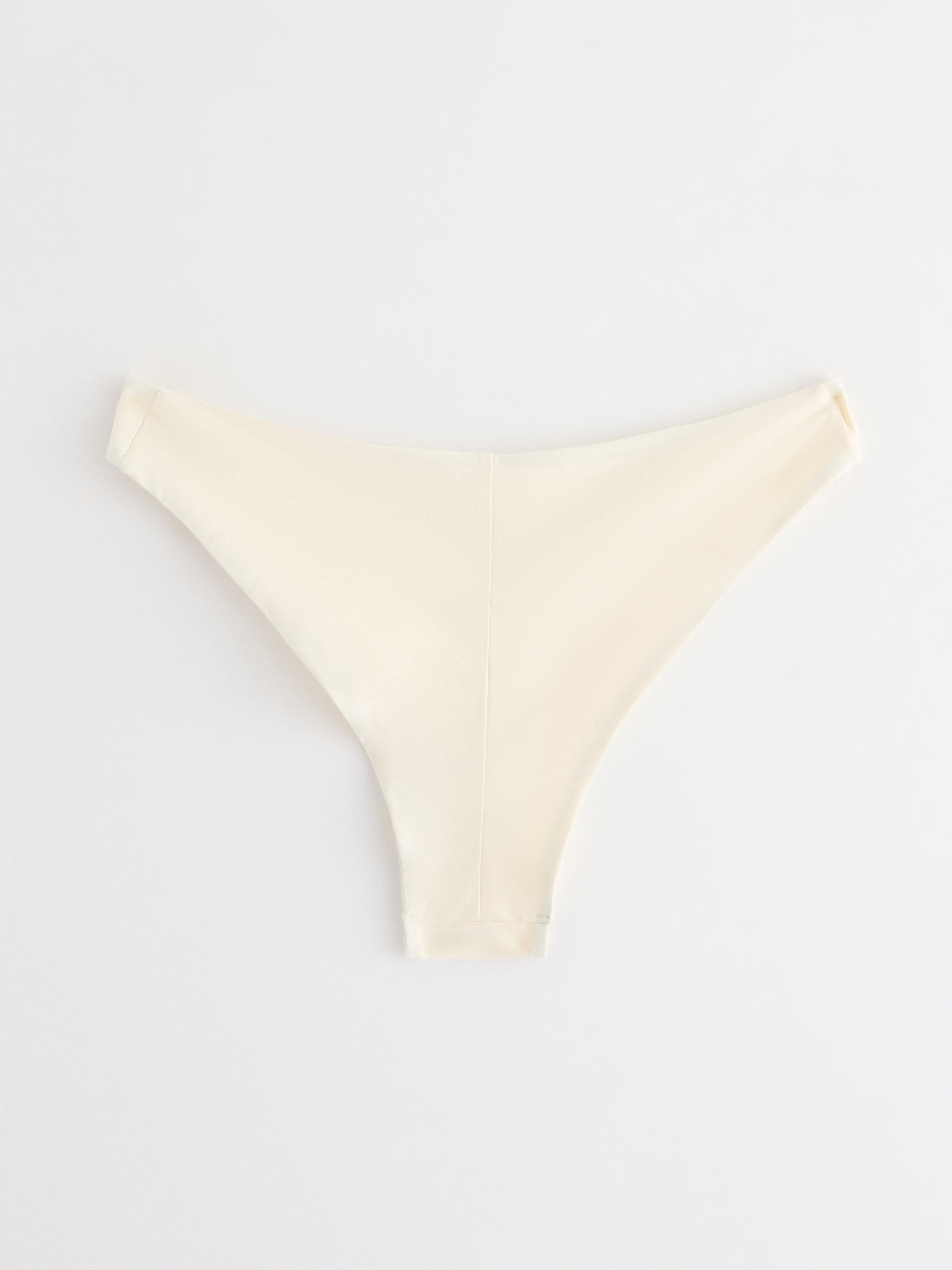 Brazilian Regular - Lingerie - White
