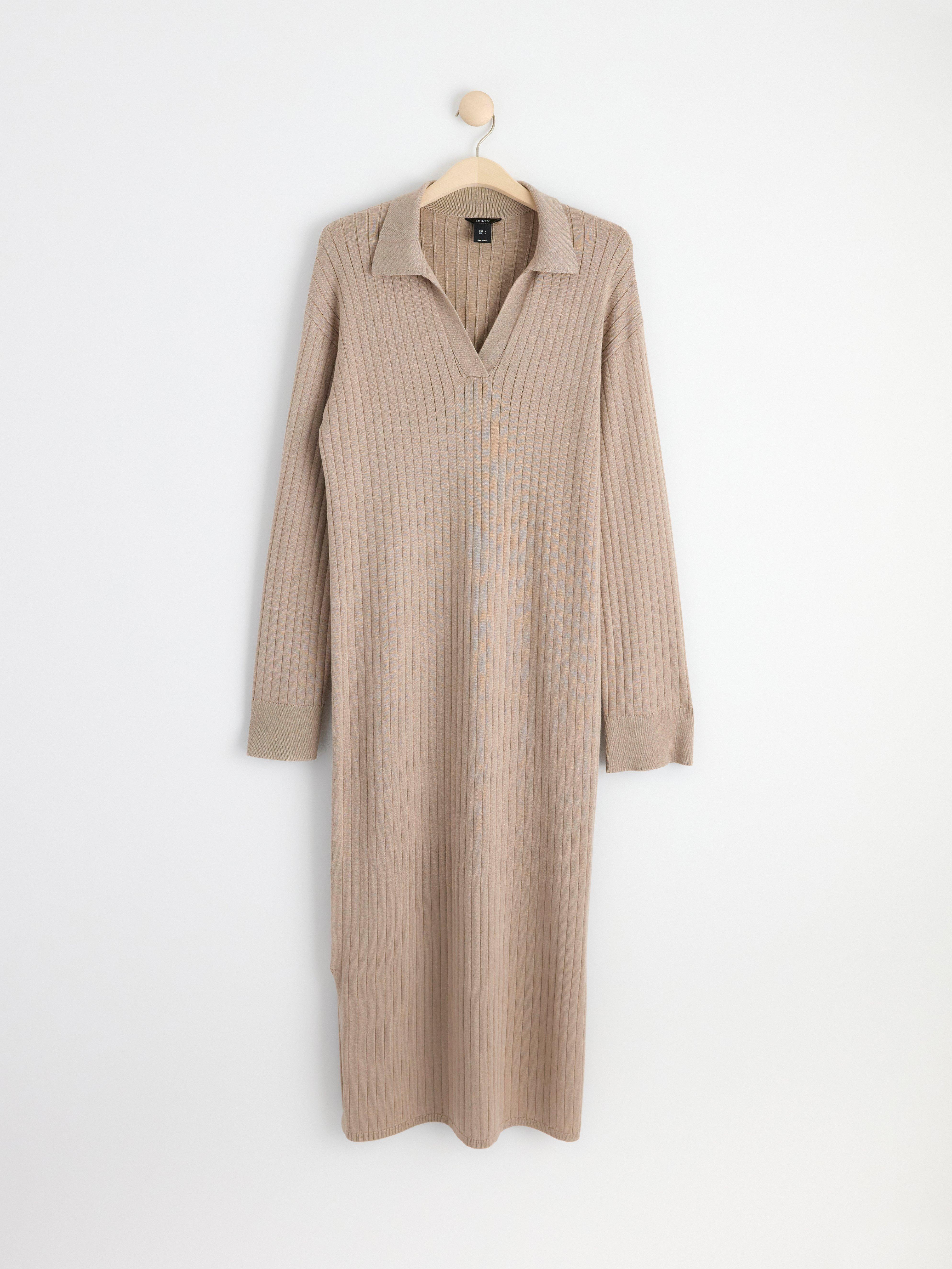  - Womens Wear - Beige