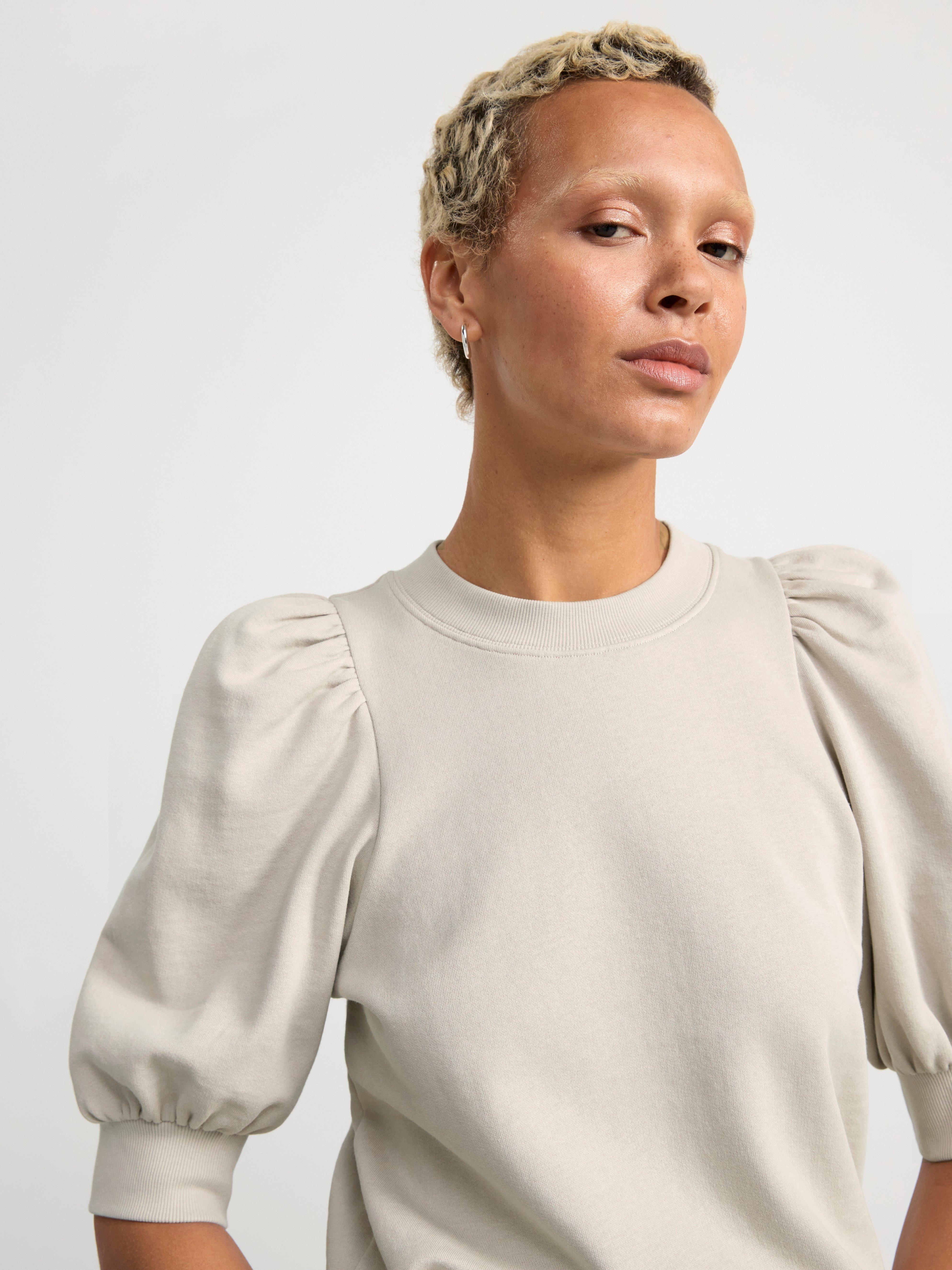 FRAME Denim Shirred Short Sleeve Sweatshirt Heather Grey