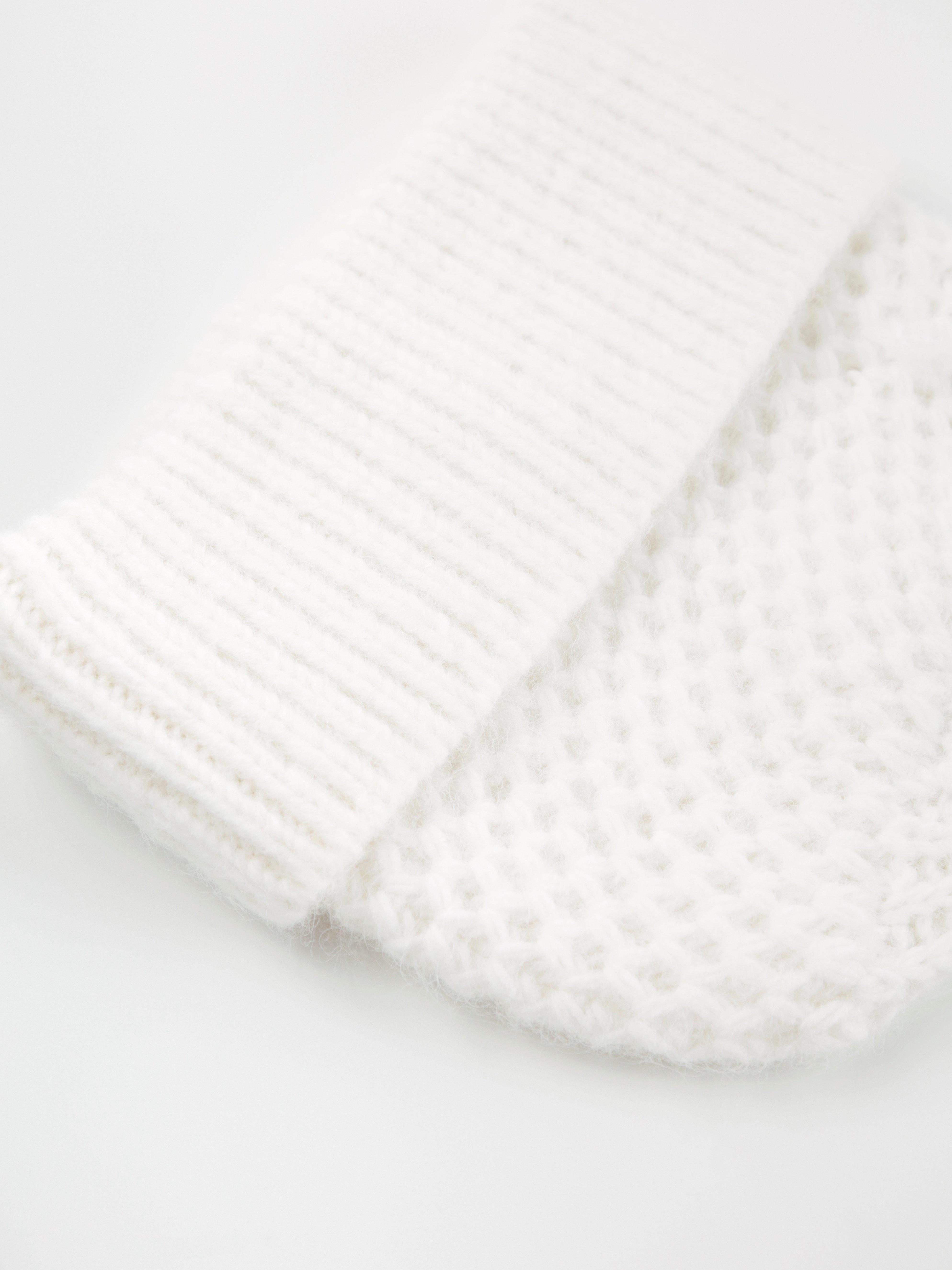 Cap - Womens Wear - White