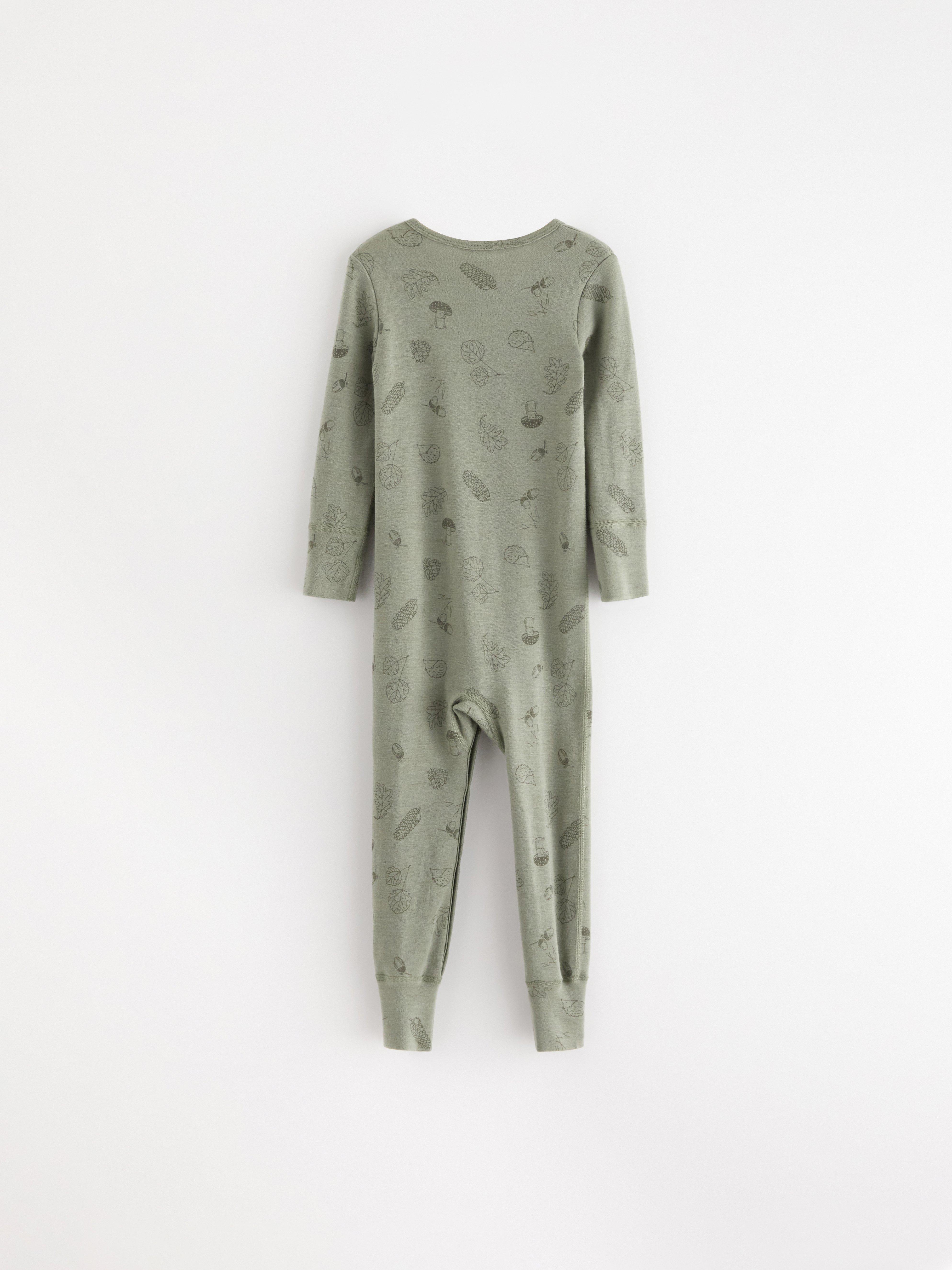 Merino wool best sale footed pajamas