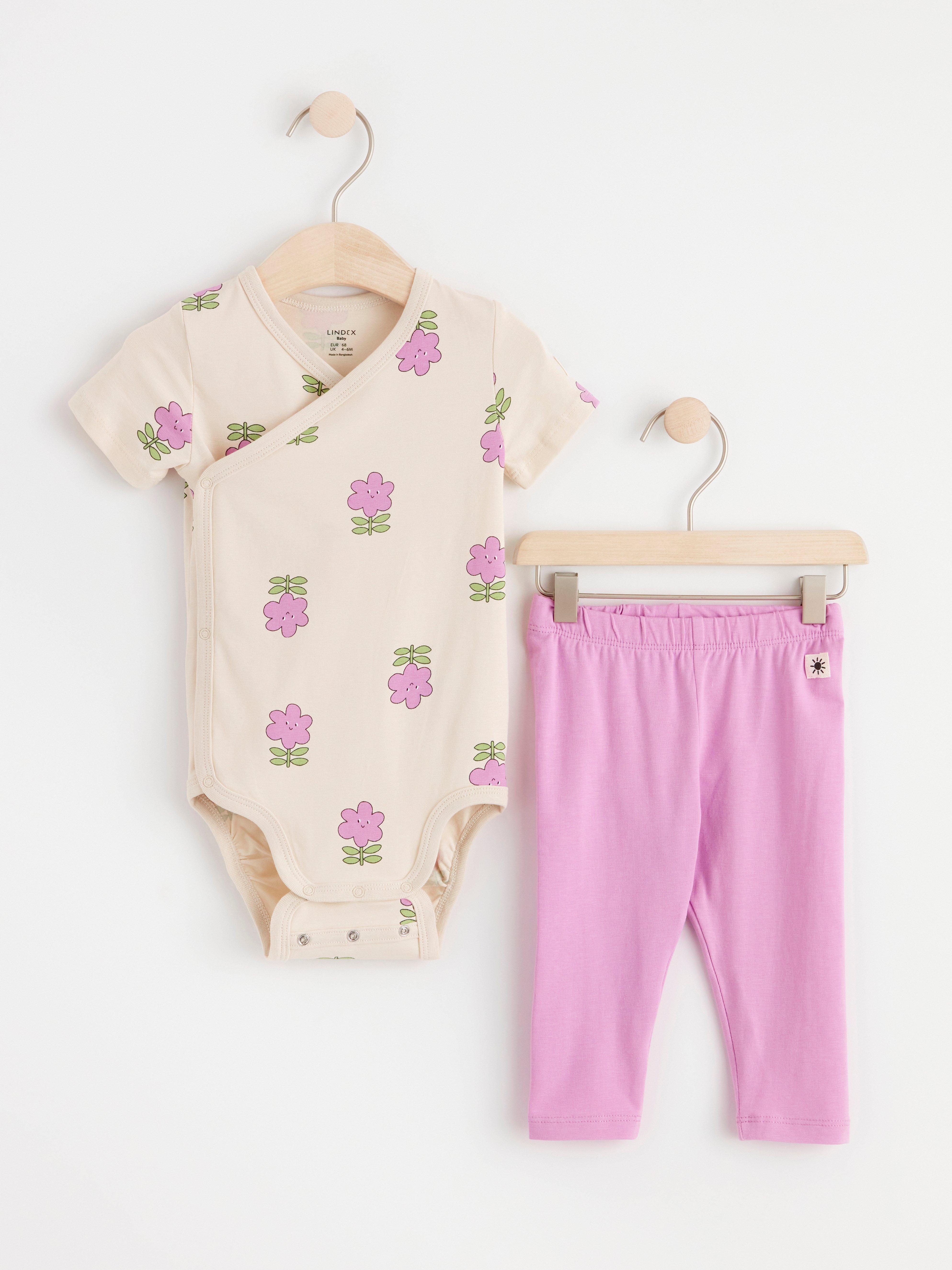Set med långärmad body och leggings