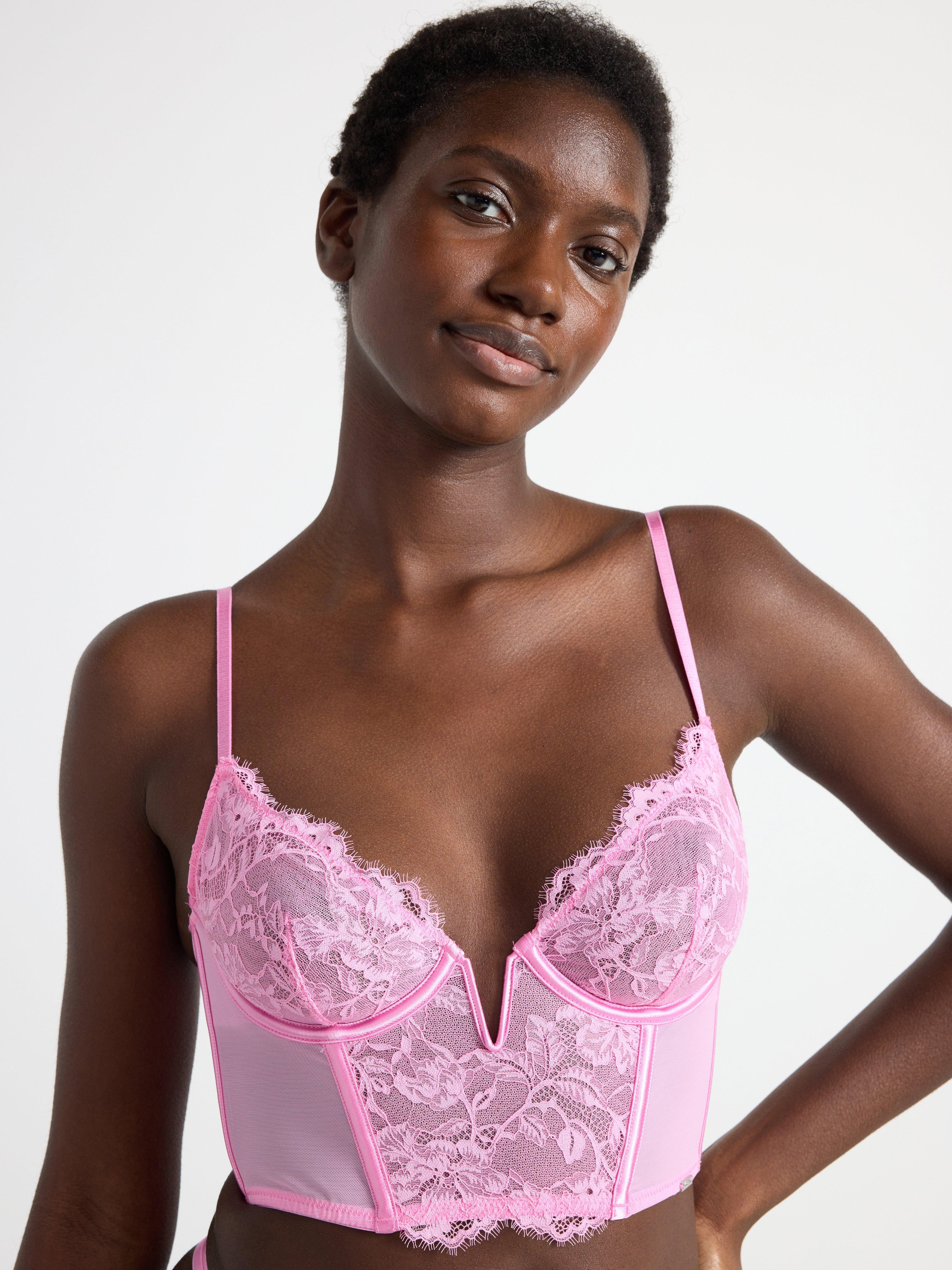 Ella Lace Scalloped Bralette in Hot Pink