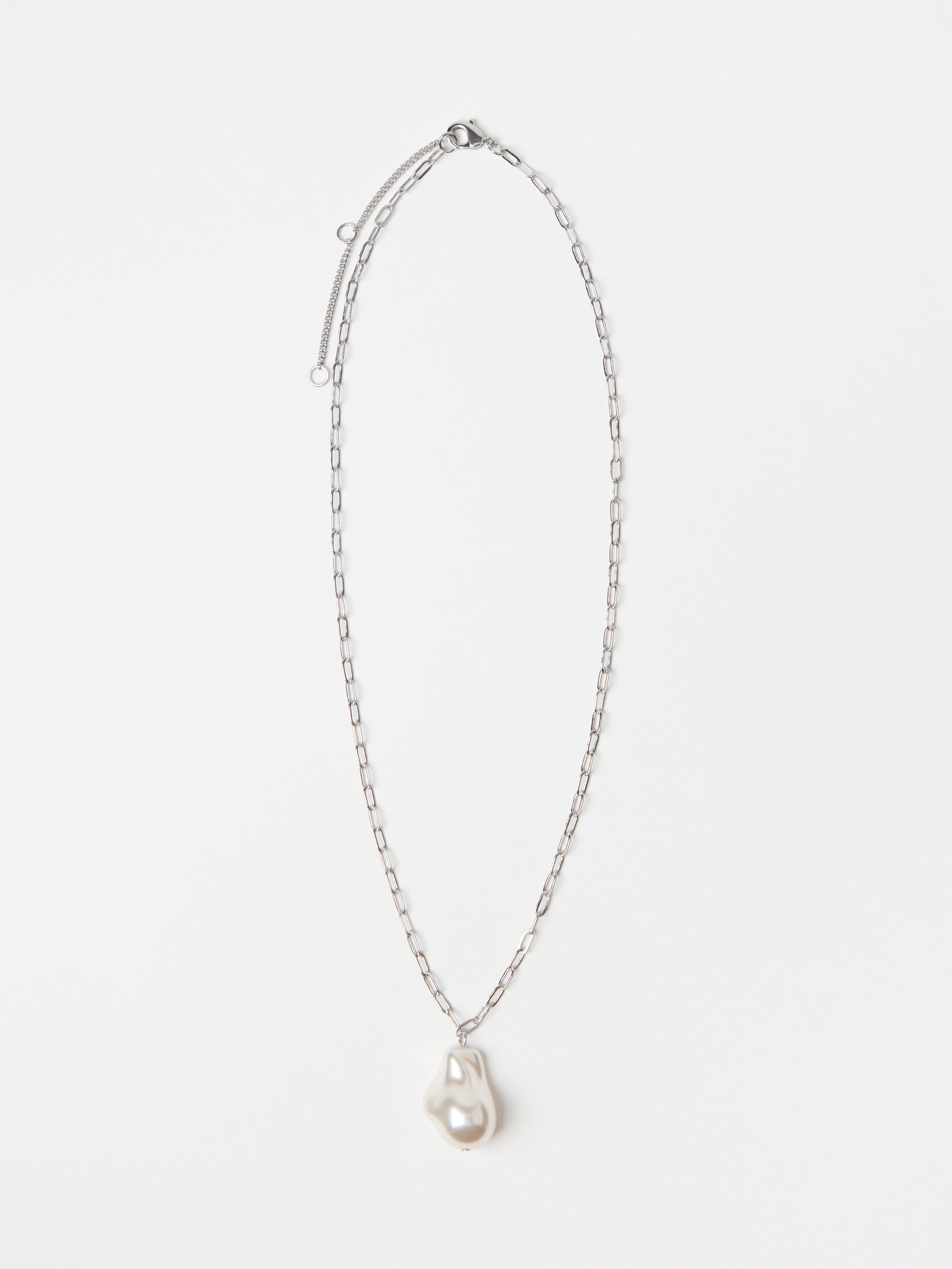 Halsband med pärla
