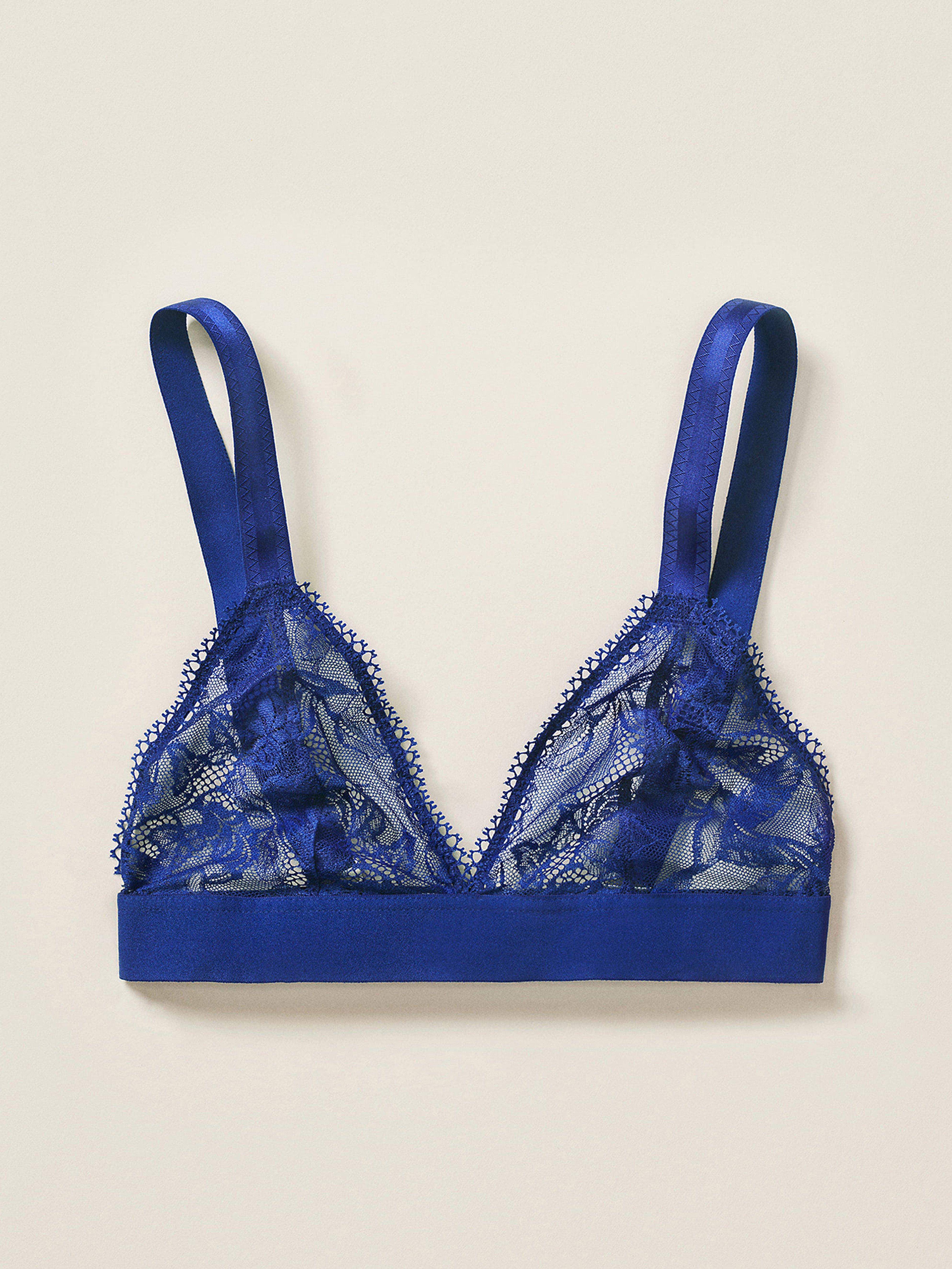 The Bird  bralette  – Closely