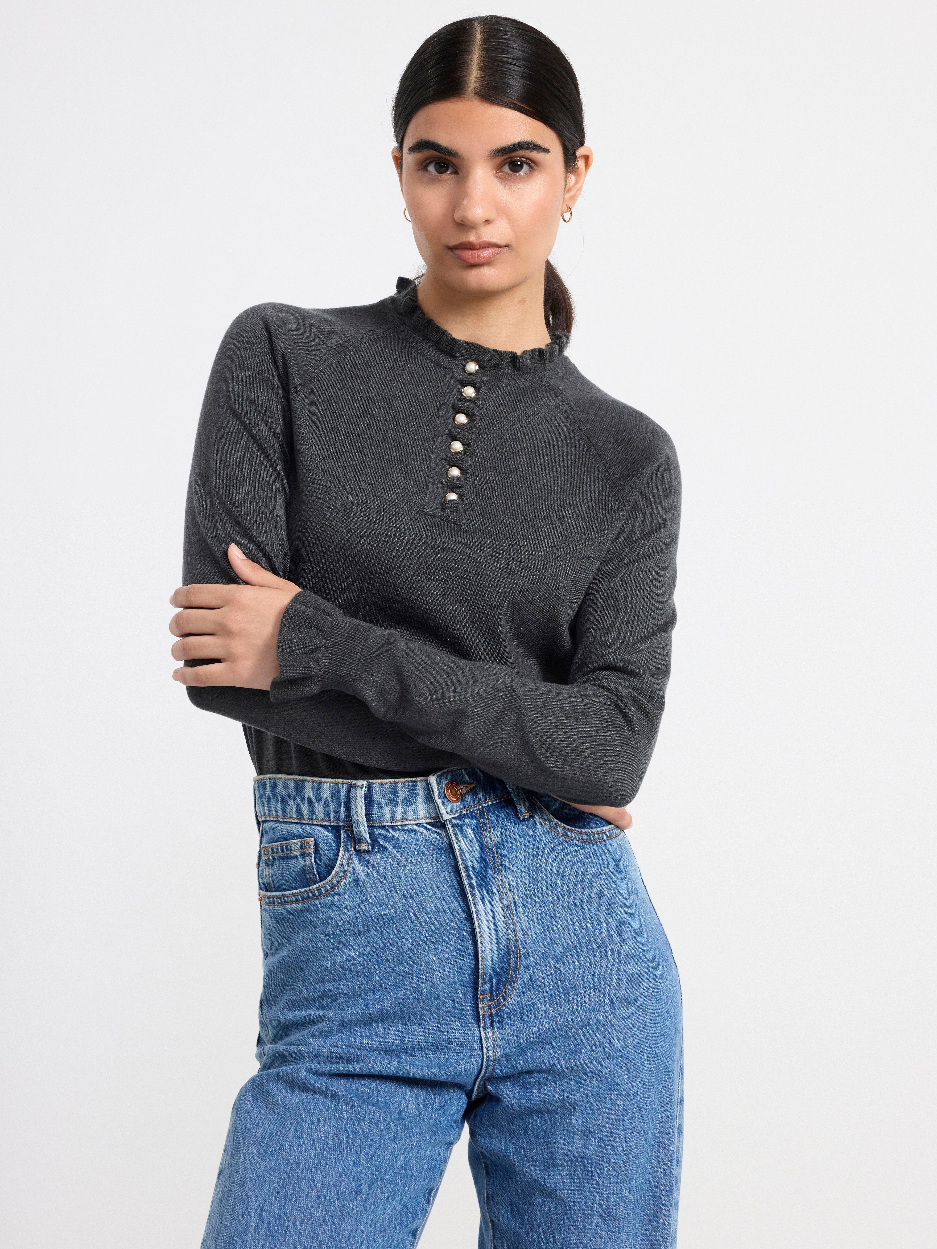 Frill jumper outlet shirt