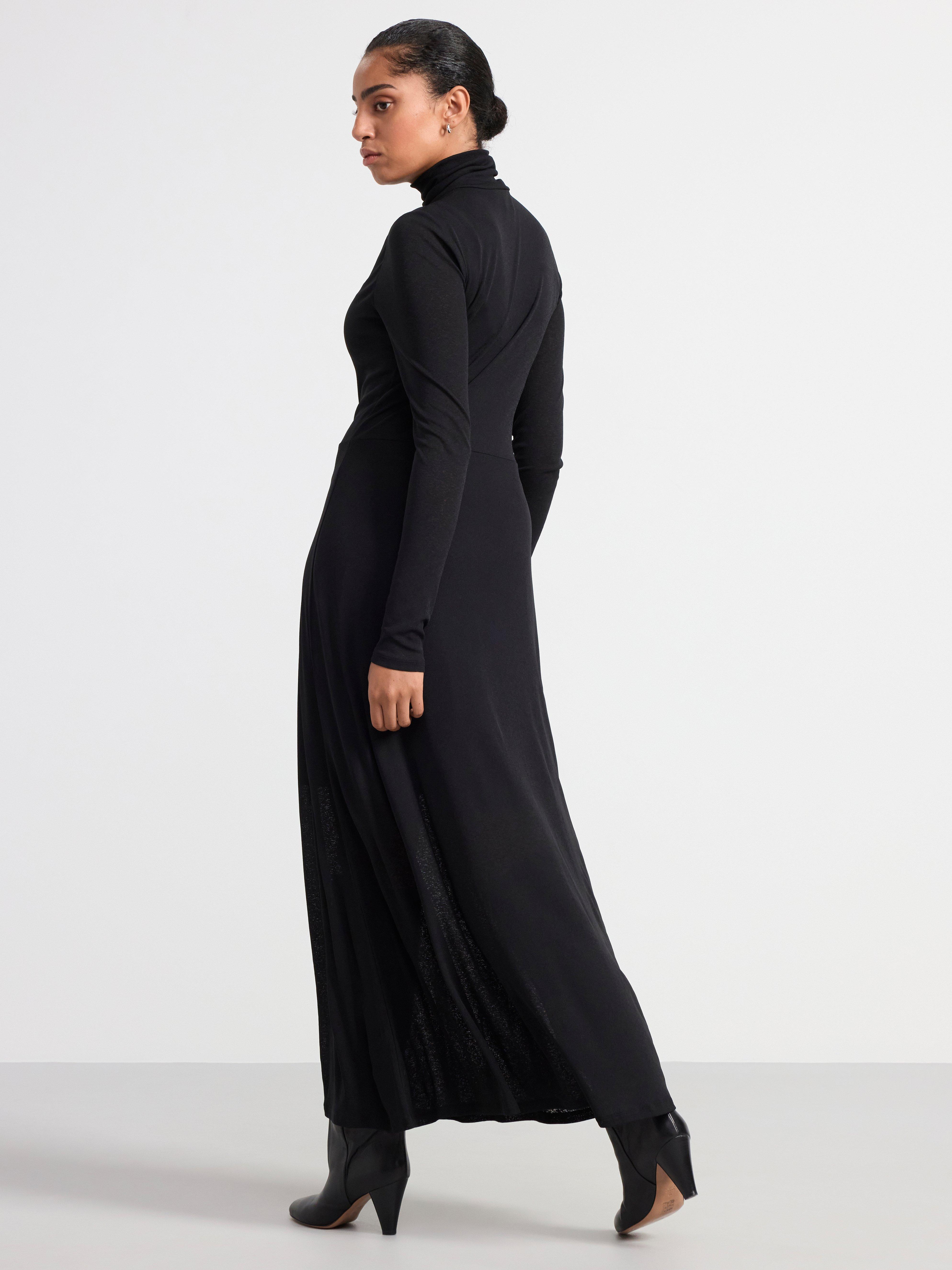 Long sleeve hotsell turtleneck maxi dress