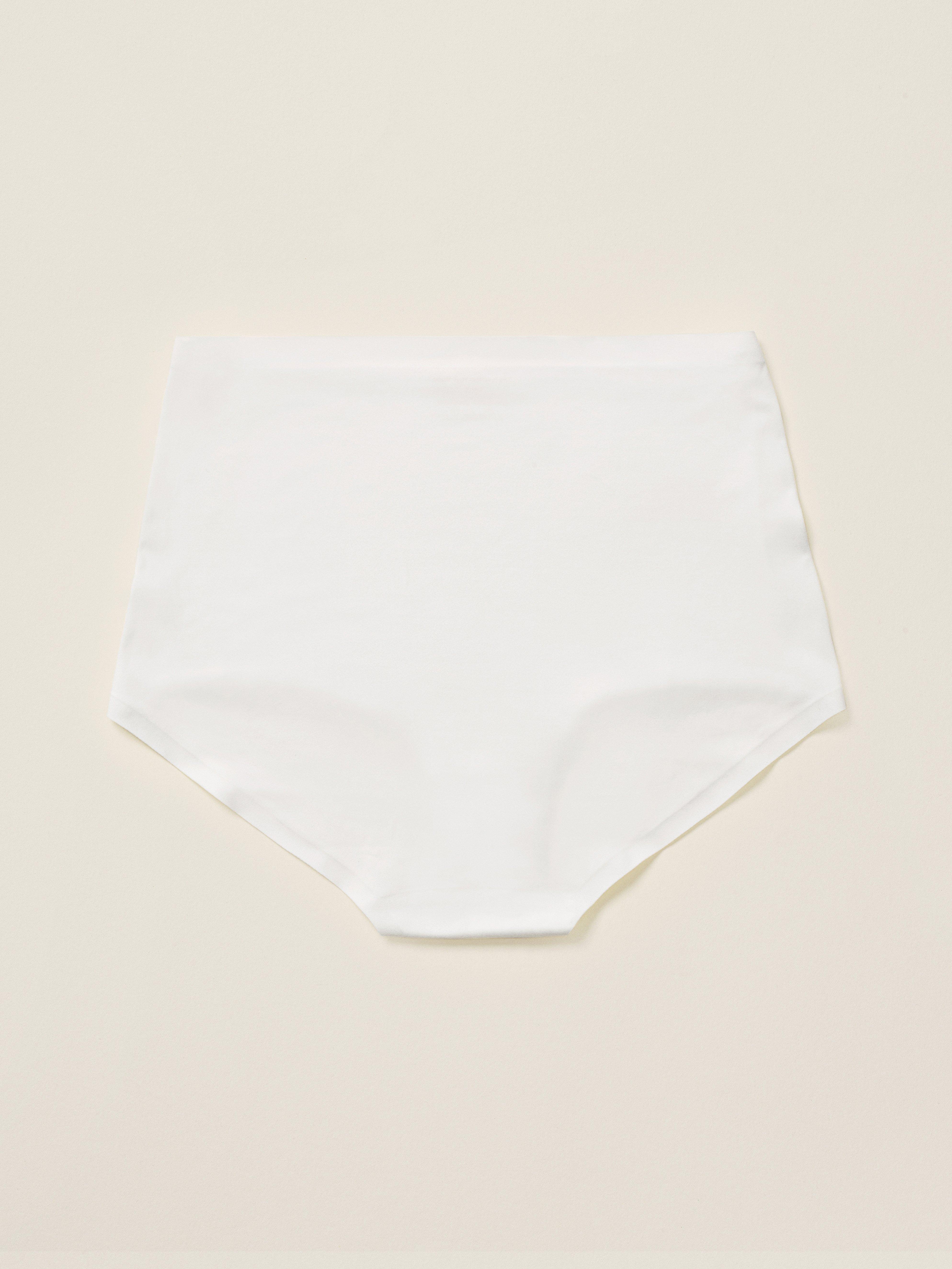 Hipster - Closely - White
