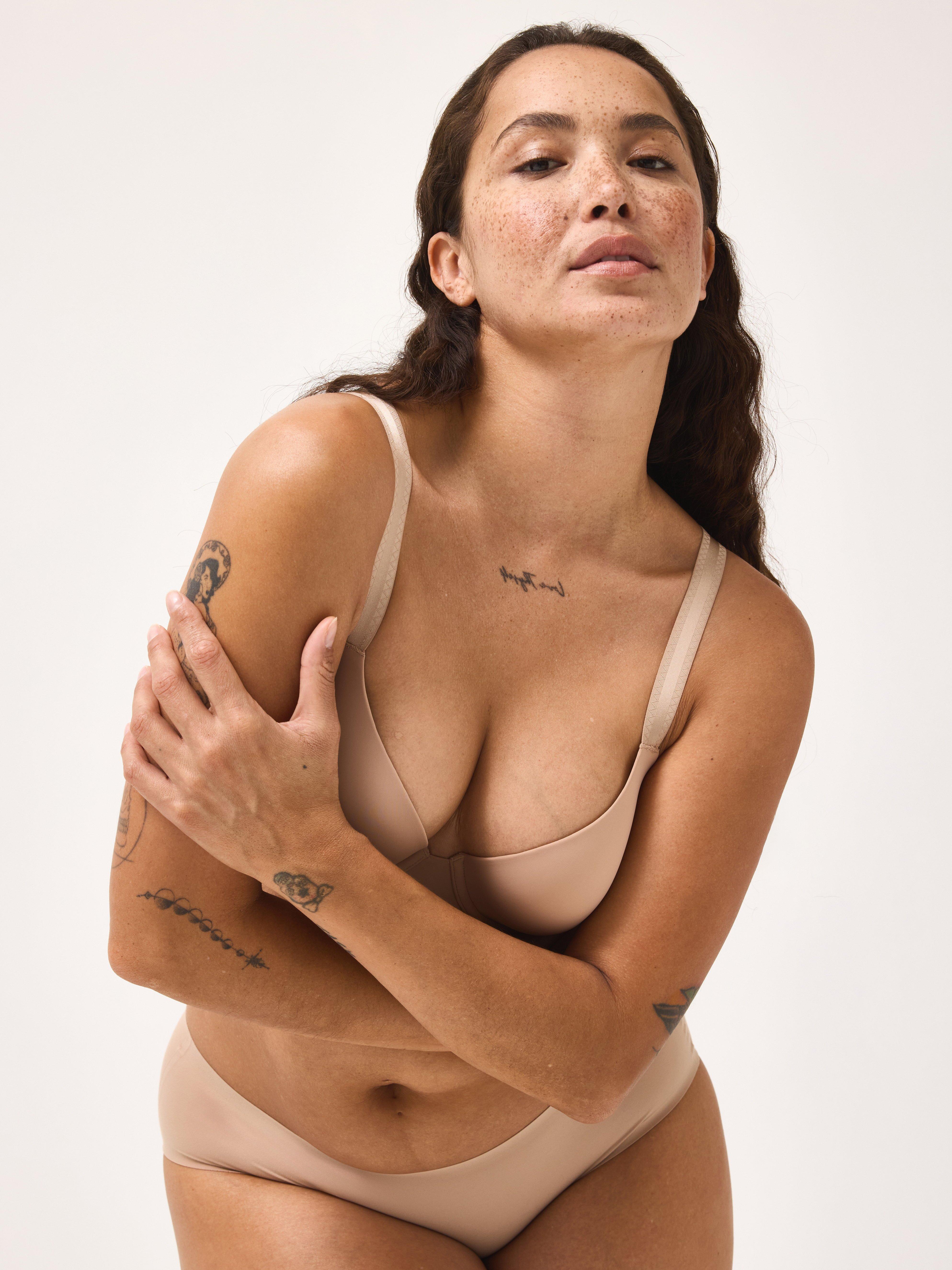 The T-shirt  bra  – Closely