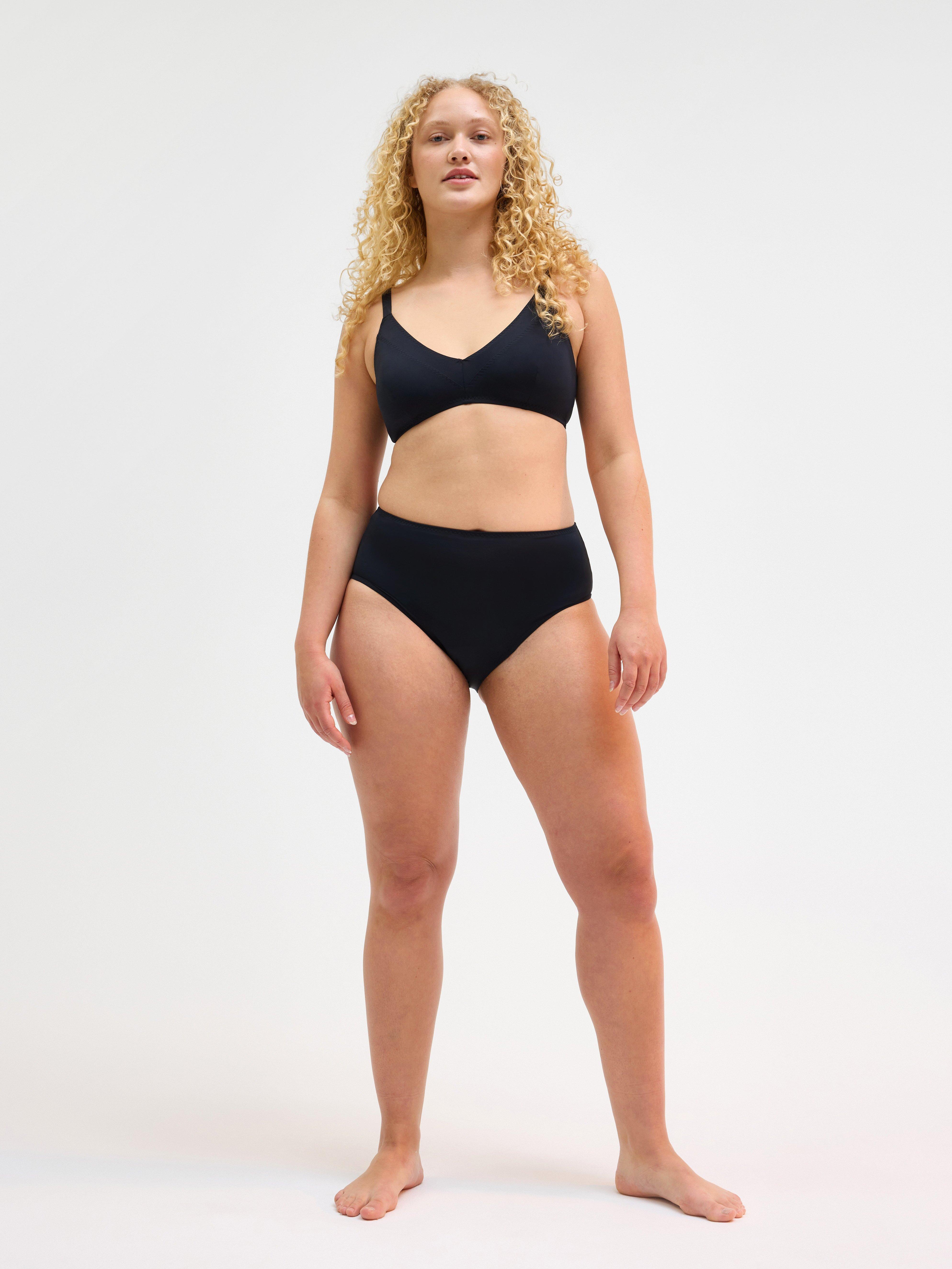 Trojúhelníková podprsenka - Female Engineering - Černá