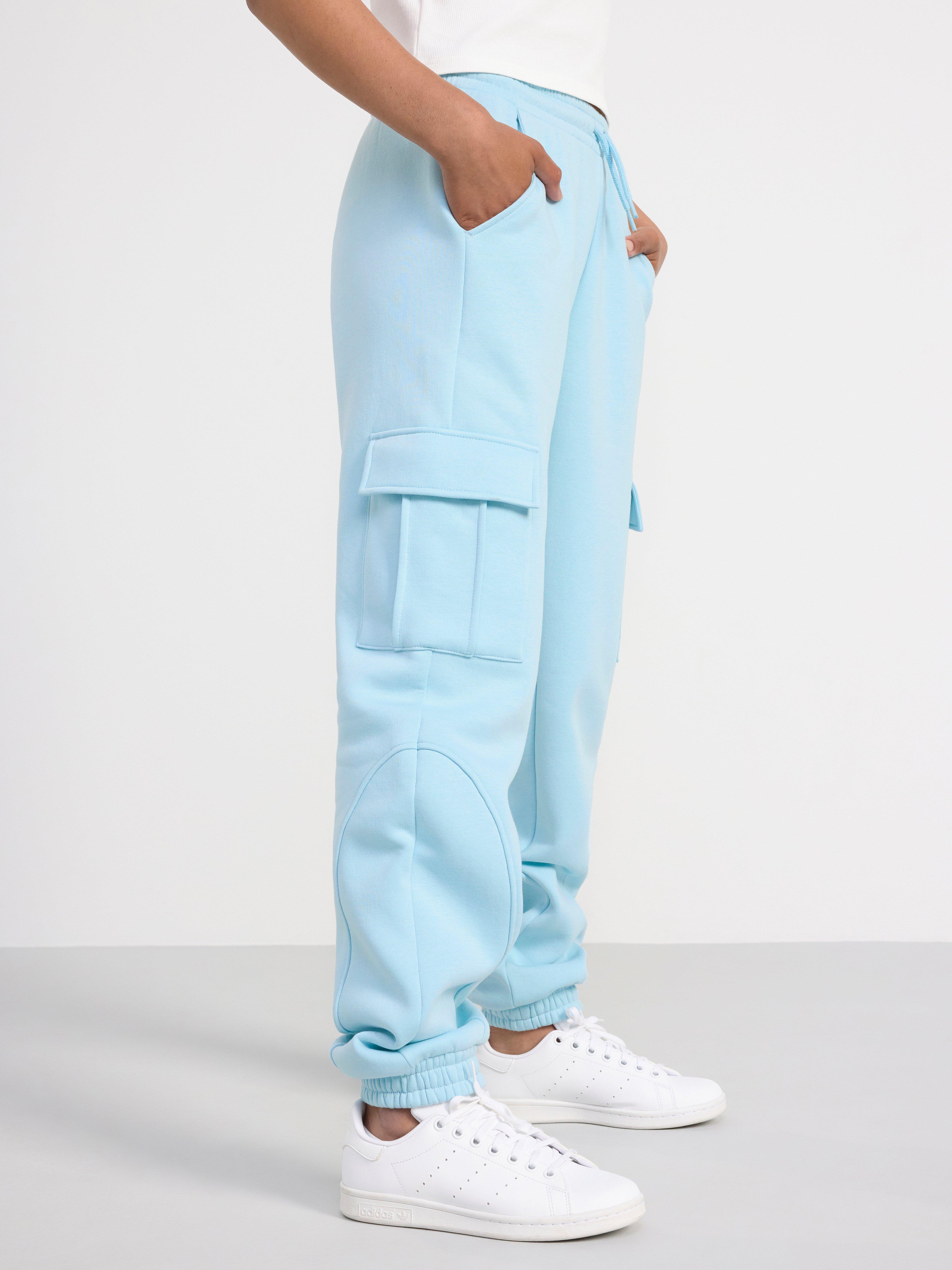 Light blue best sale cargo joggers