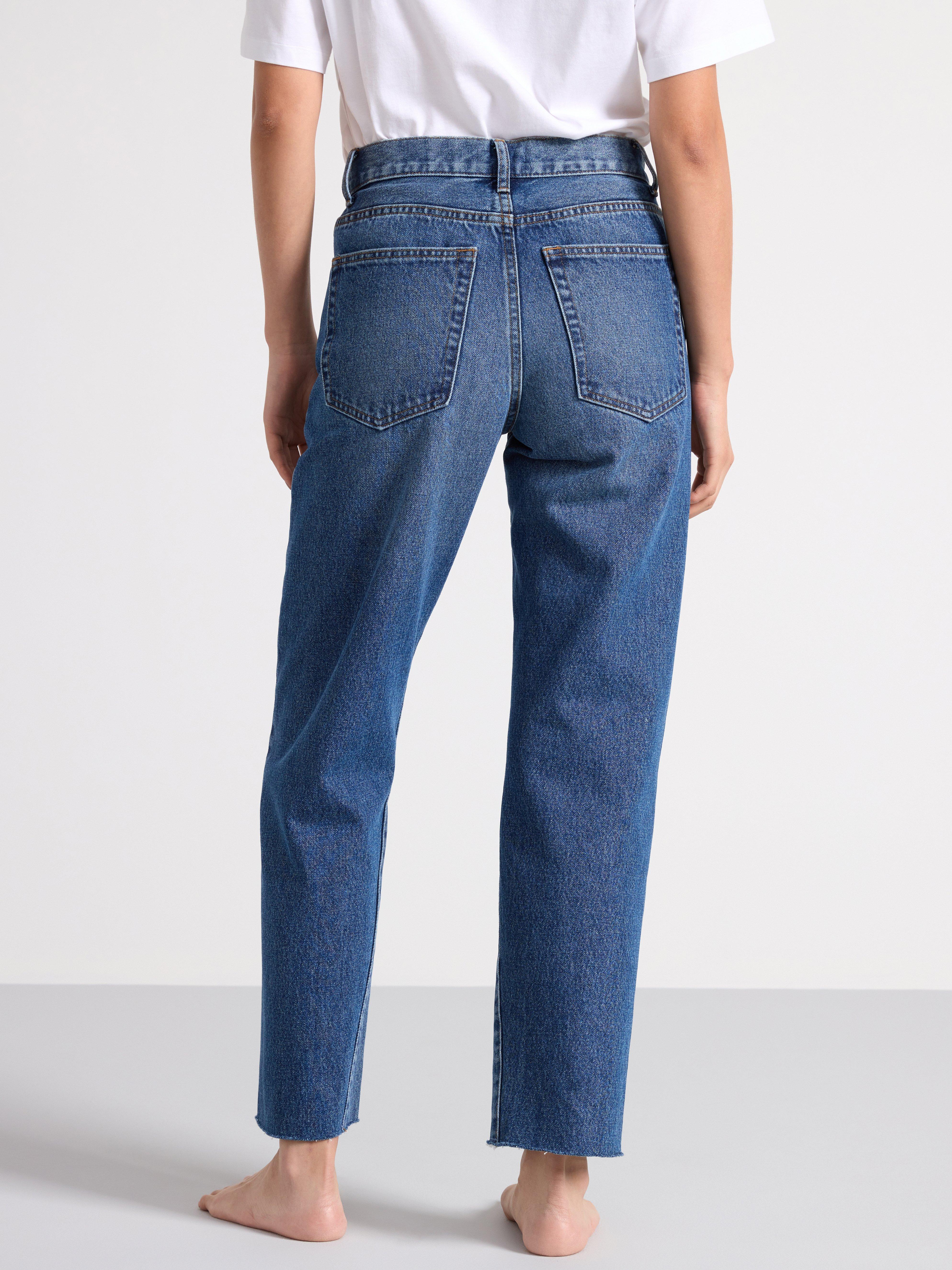 MIRA Curve super stretch flared jeans