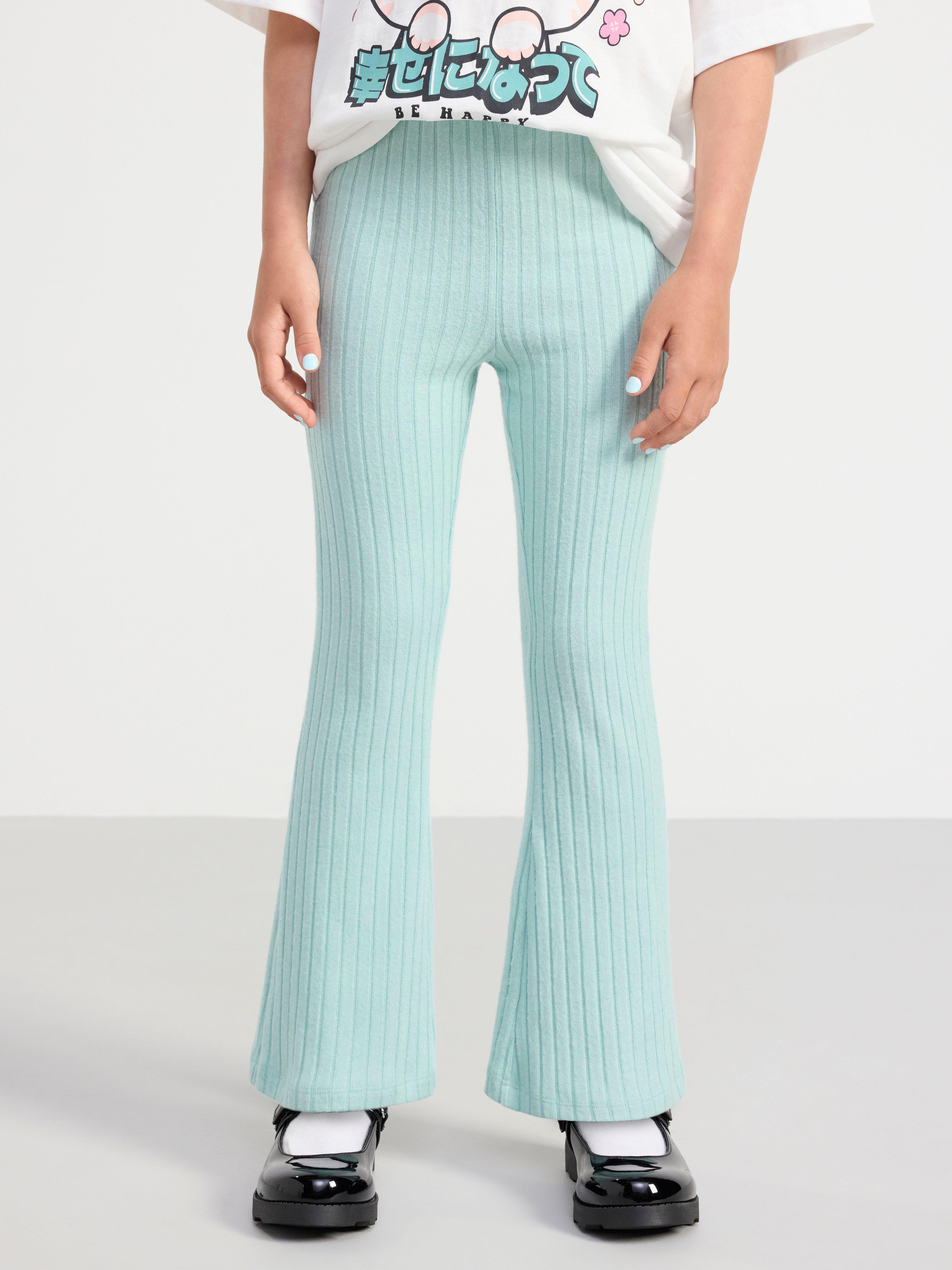 Ribbade utställda leggings