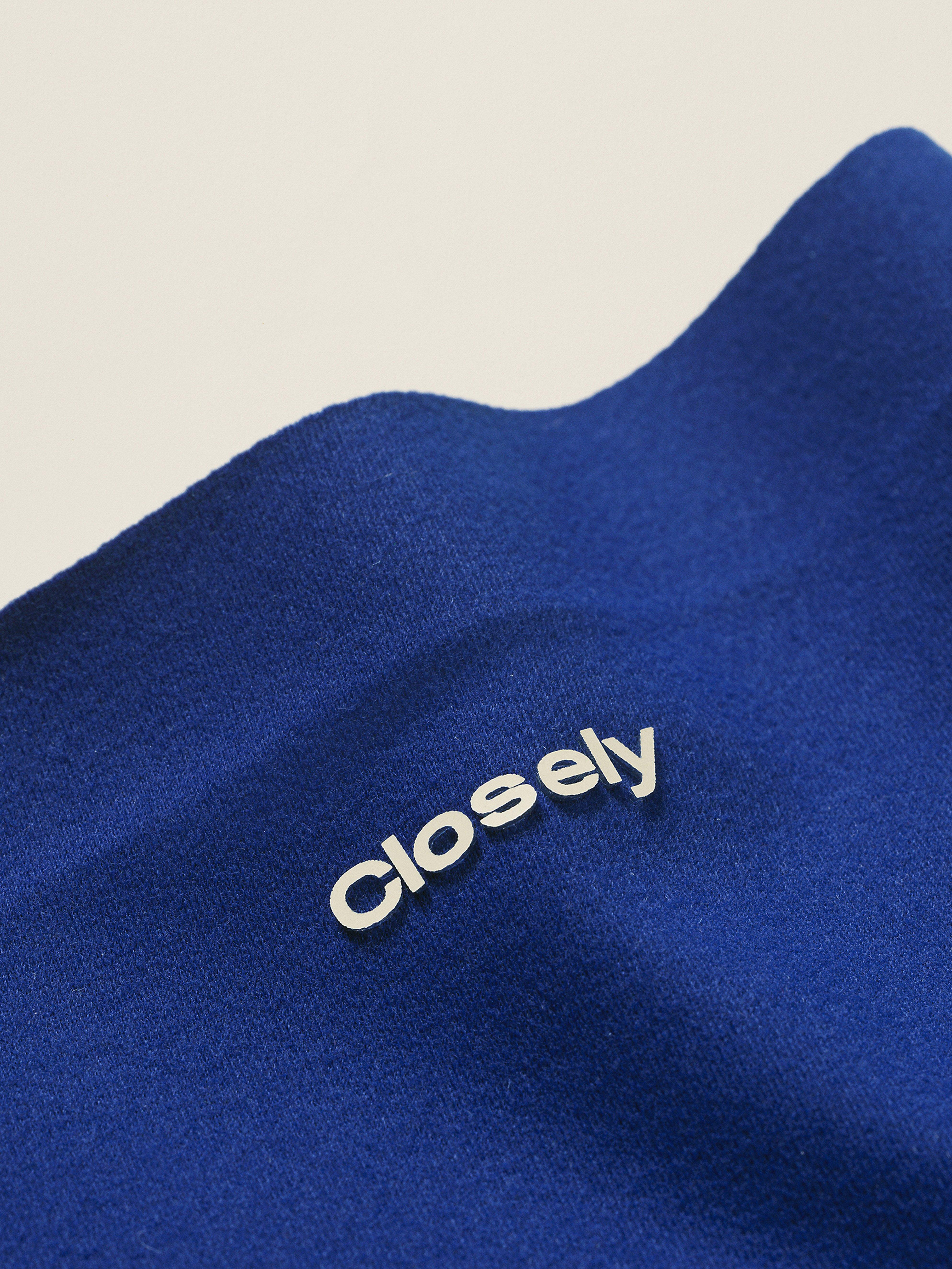 Hipster - Closely - Blue