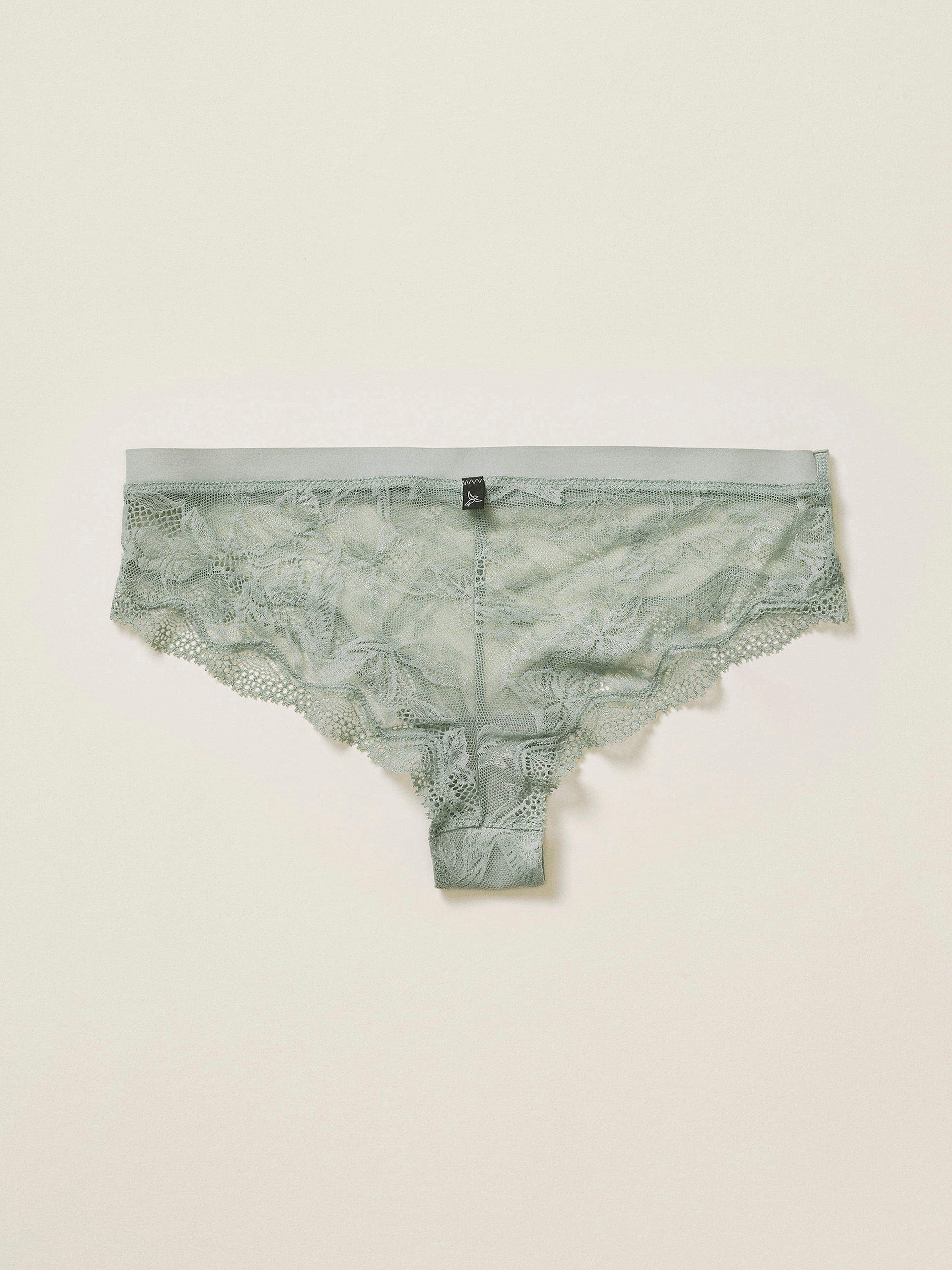 Brazilian Regular - Closely - Green