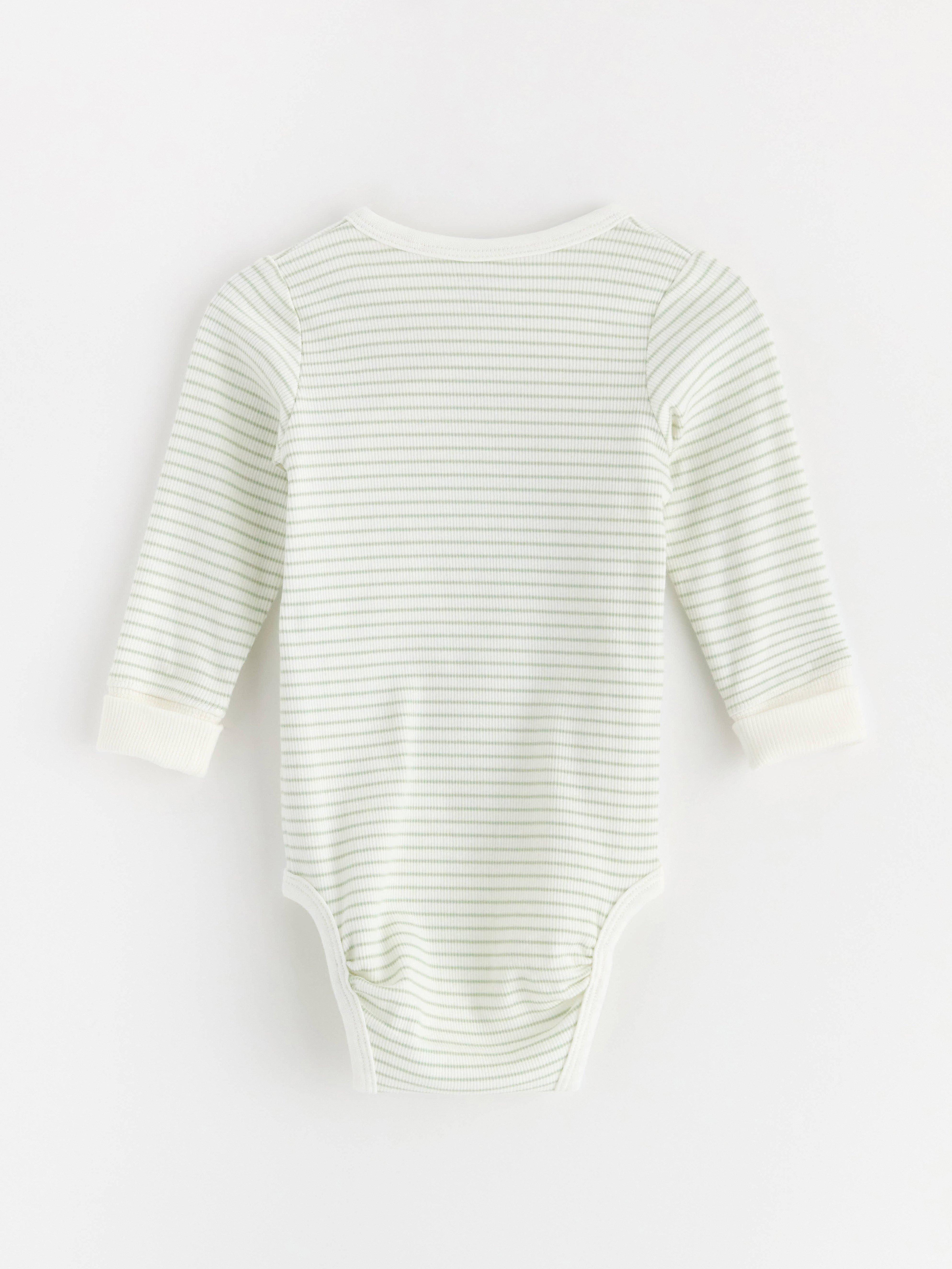 Body   - Kids Wear - Green