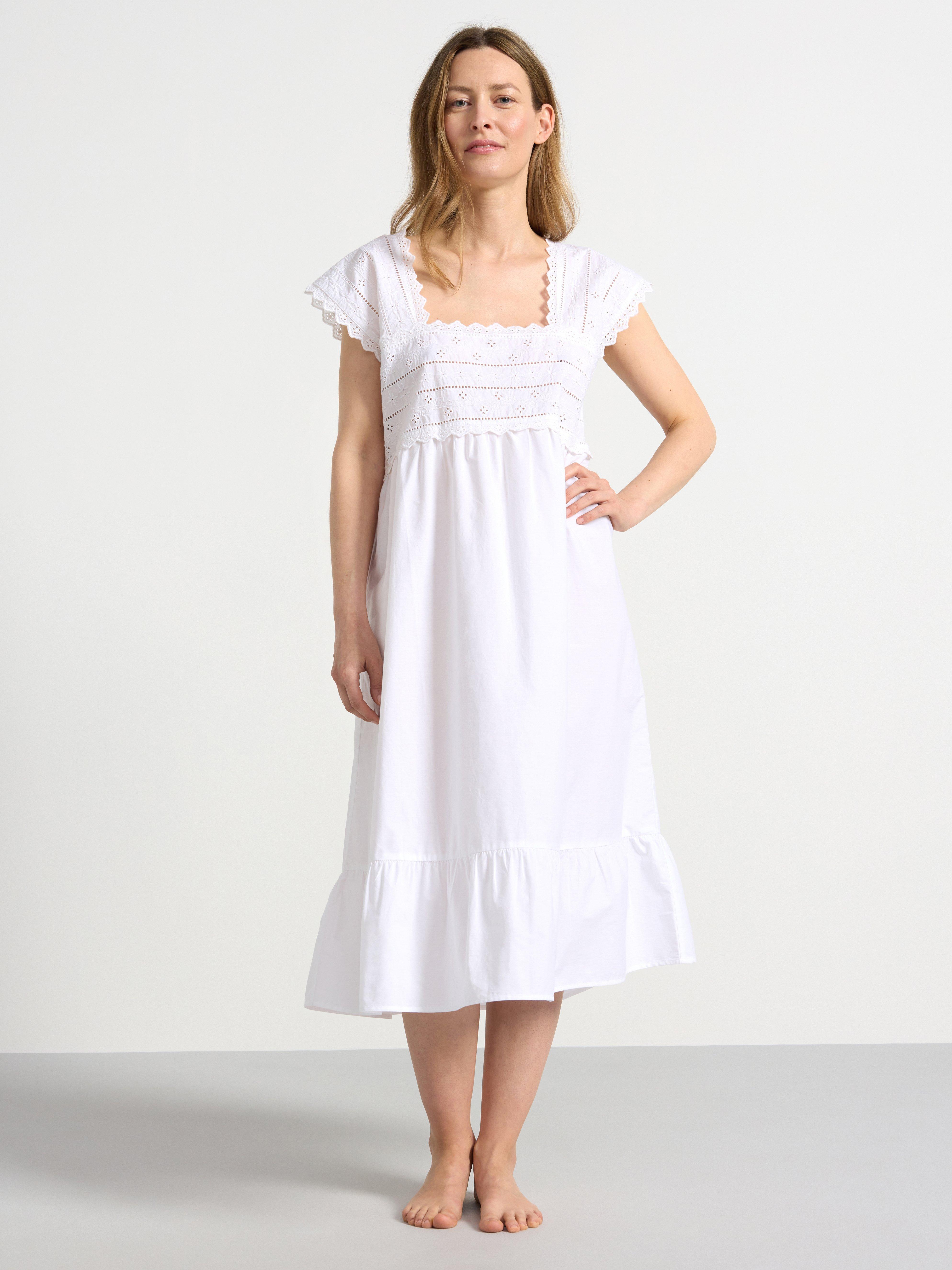 Nightdress with broderie anglaise Lindex Europe