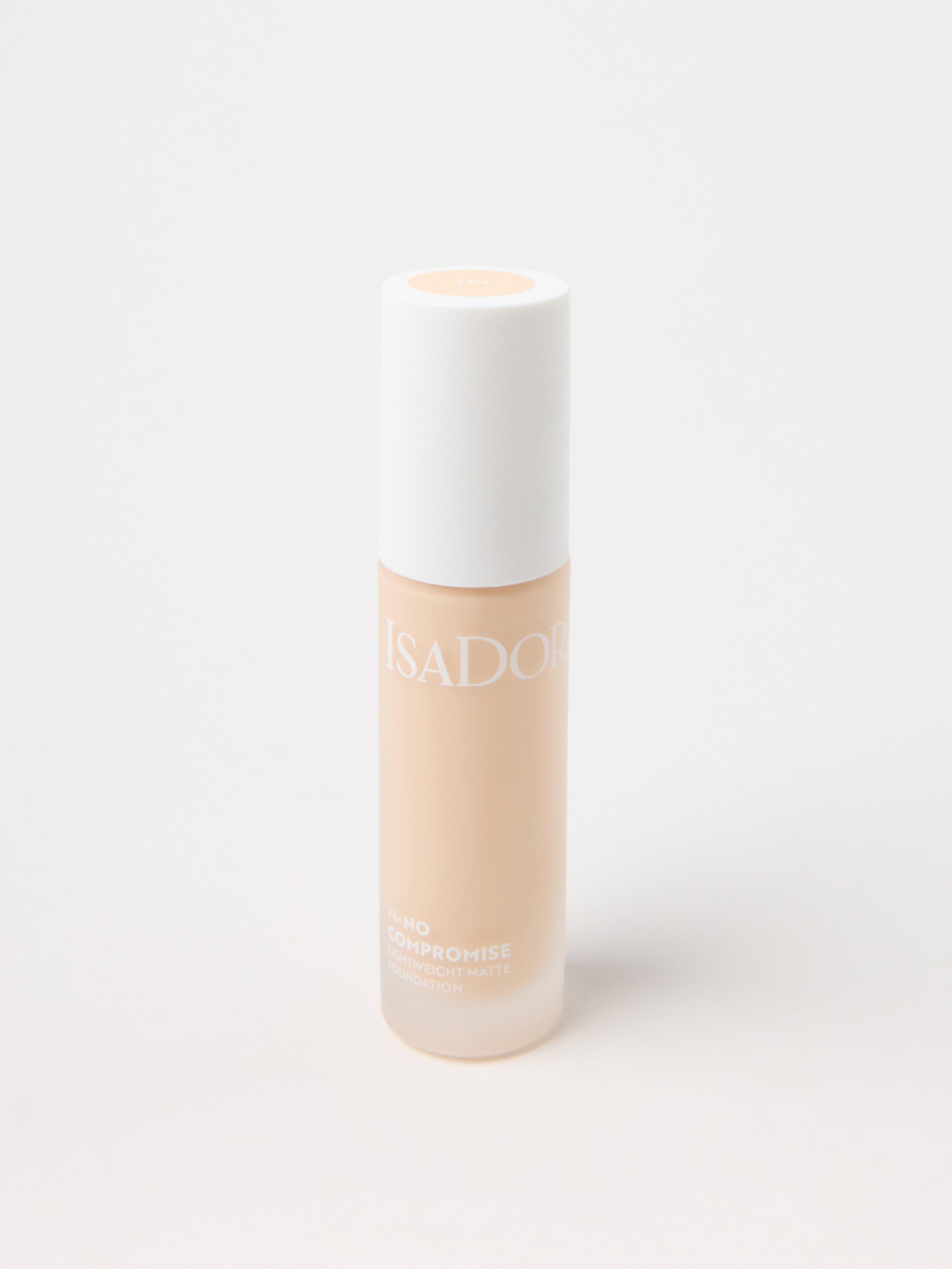 Foundation - Kosmetikk - Beige