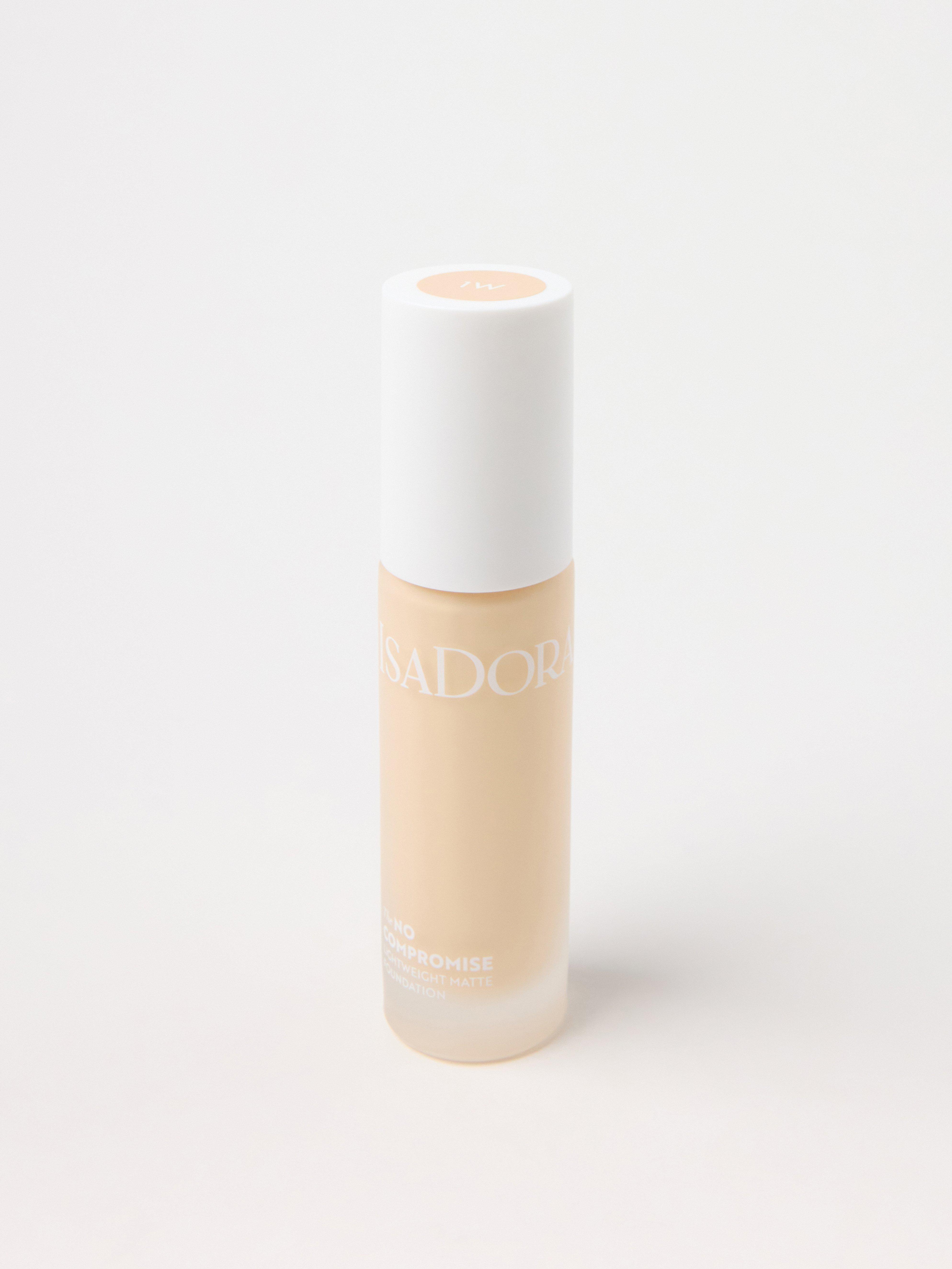 Foundation - Kosmetikk - Beige