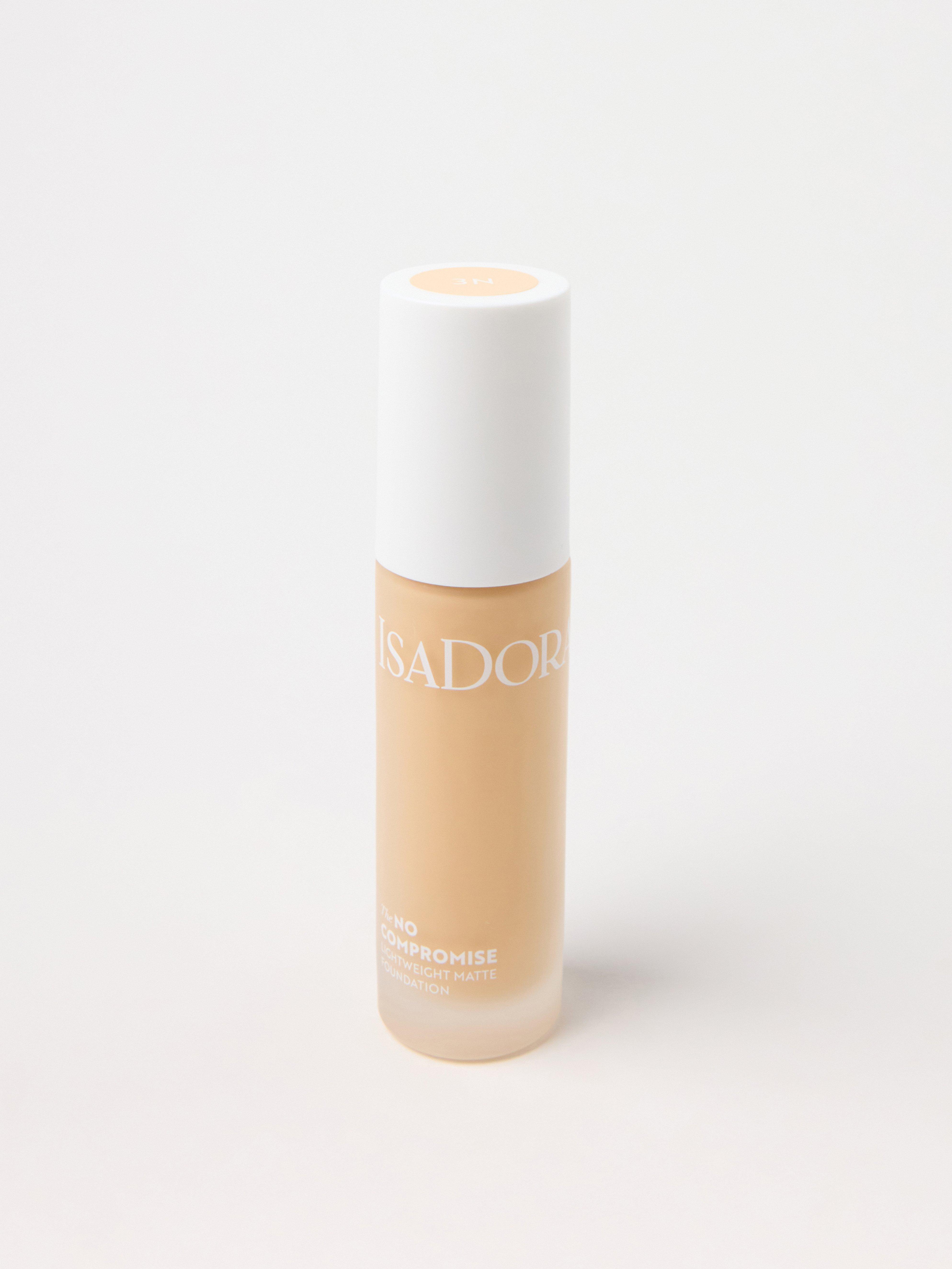 Foundation - Kosmetikk - Beige