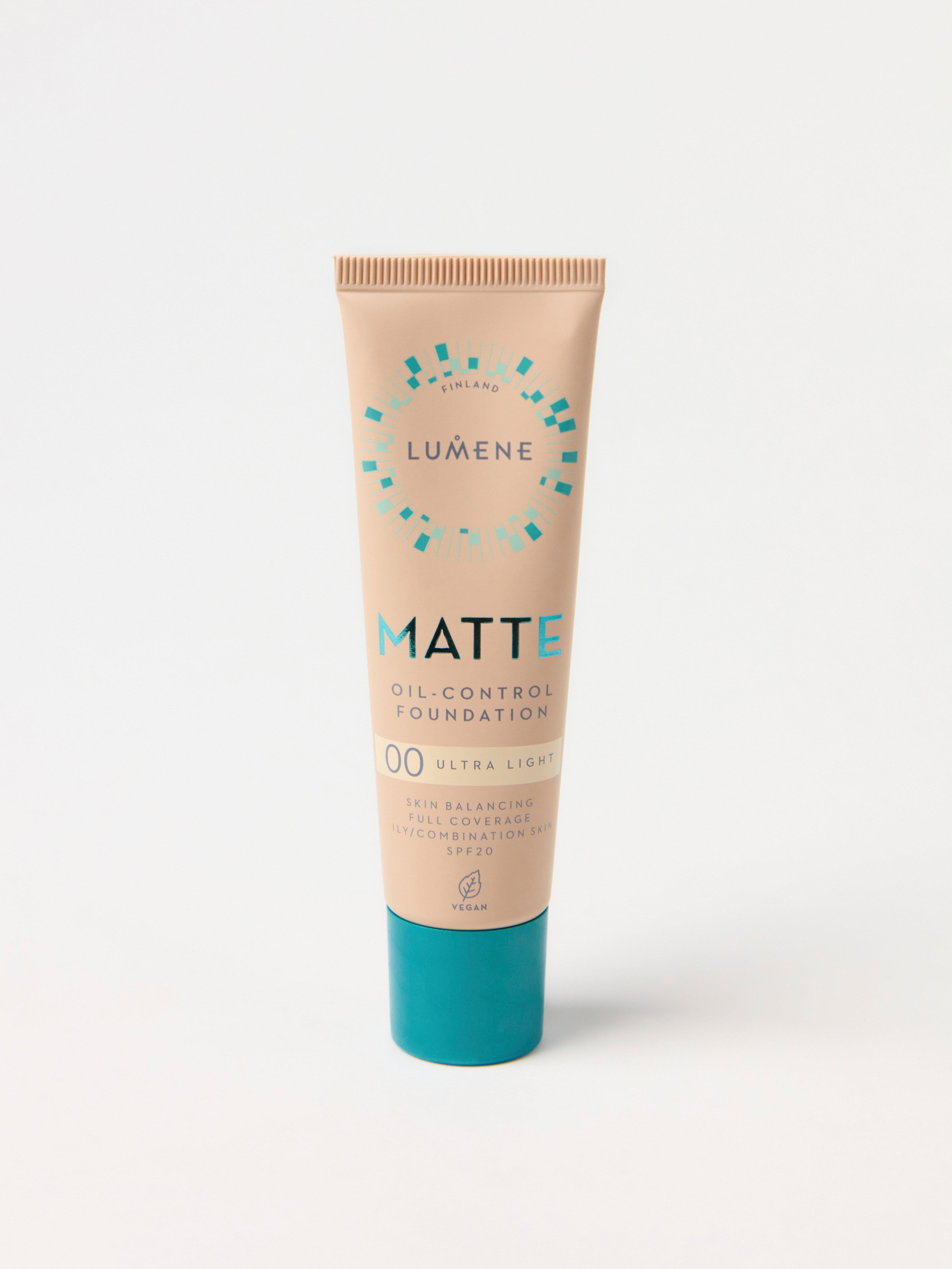 Foundation - Kosmetikk - Beige