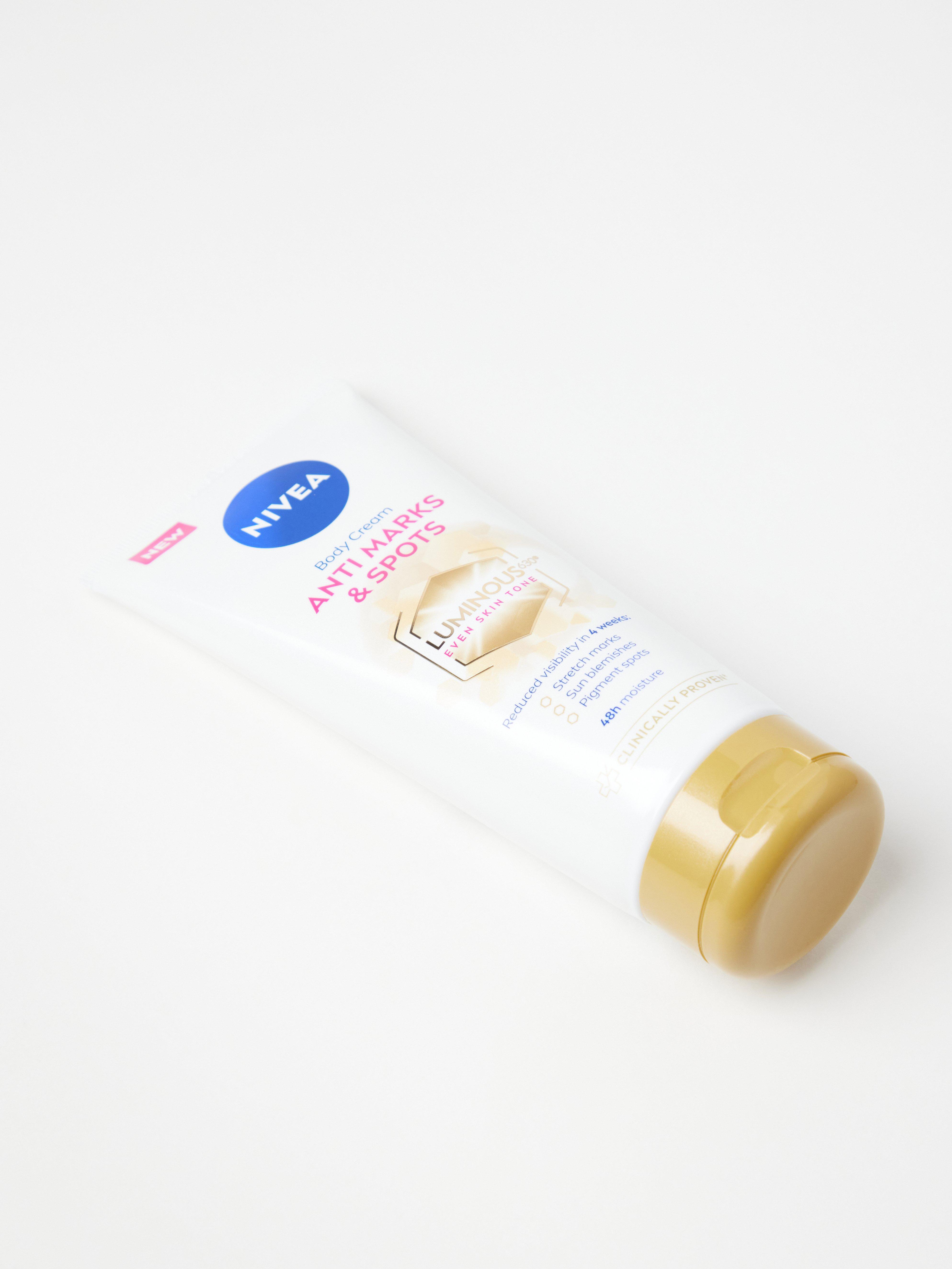 Bodylotion - Kosmetikk - Blank