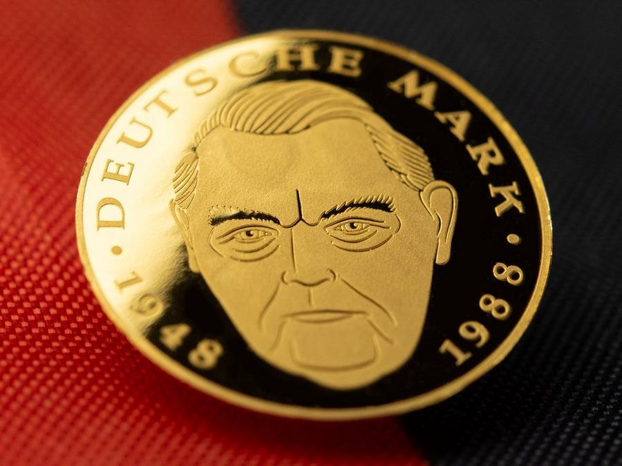 Die 2 D-Mark Neuprägung Ludwig Erhard in Gold