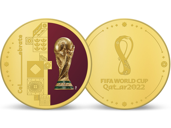 50 mm Gedenkprägung „Offizielle Trophäe“ zur FIFA Fußball-Weltmeisterschaft 2022™!