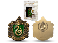 Die offizielle HARRY POTTER™-Wappen-Gedenkmünze „Slytherin™“