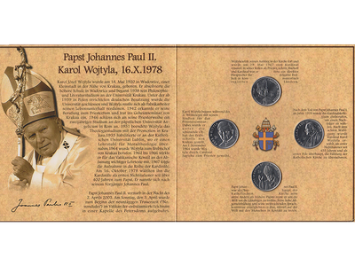 Päpstliche Reisen: Vier Münzen mit Portraits von Johannes Paul II.