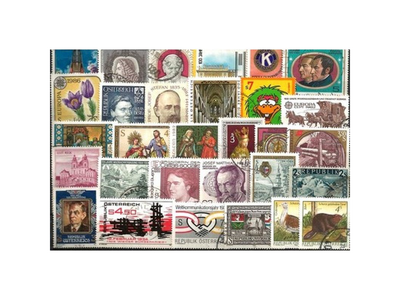 1000 verschiedene Briefmarken aus Österreich
