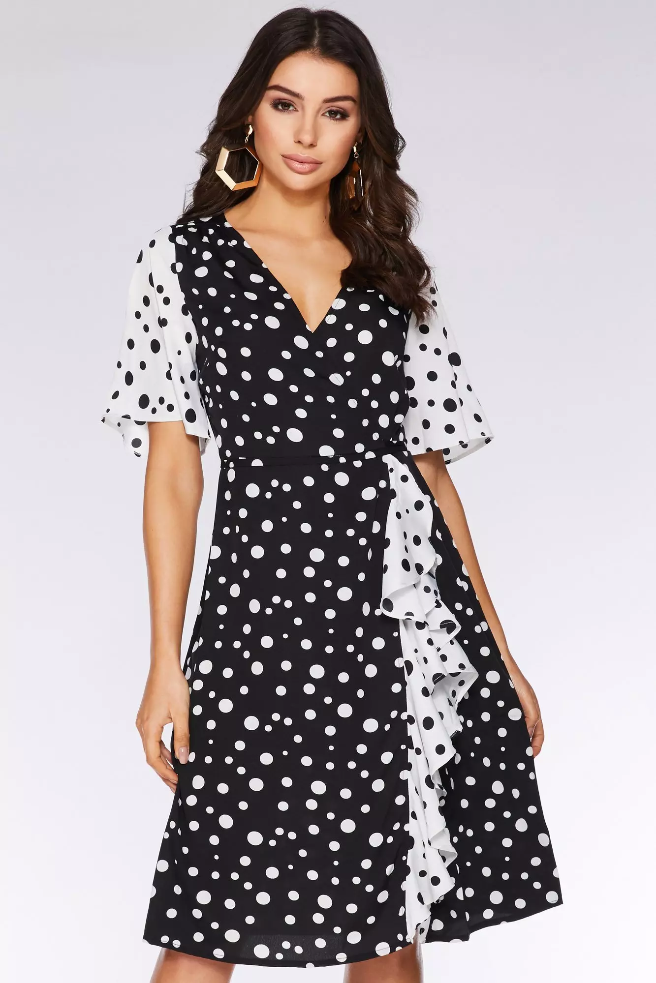 polka dot dress quiz